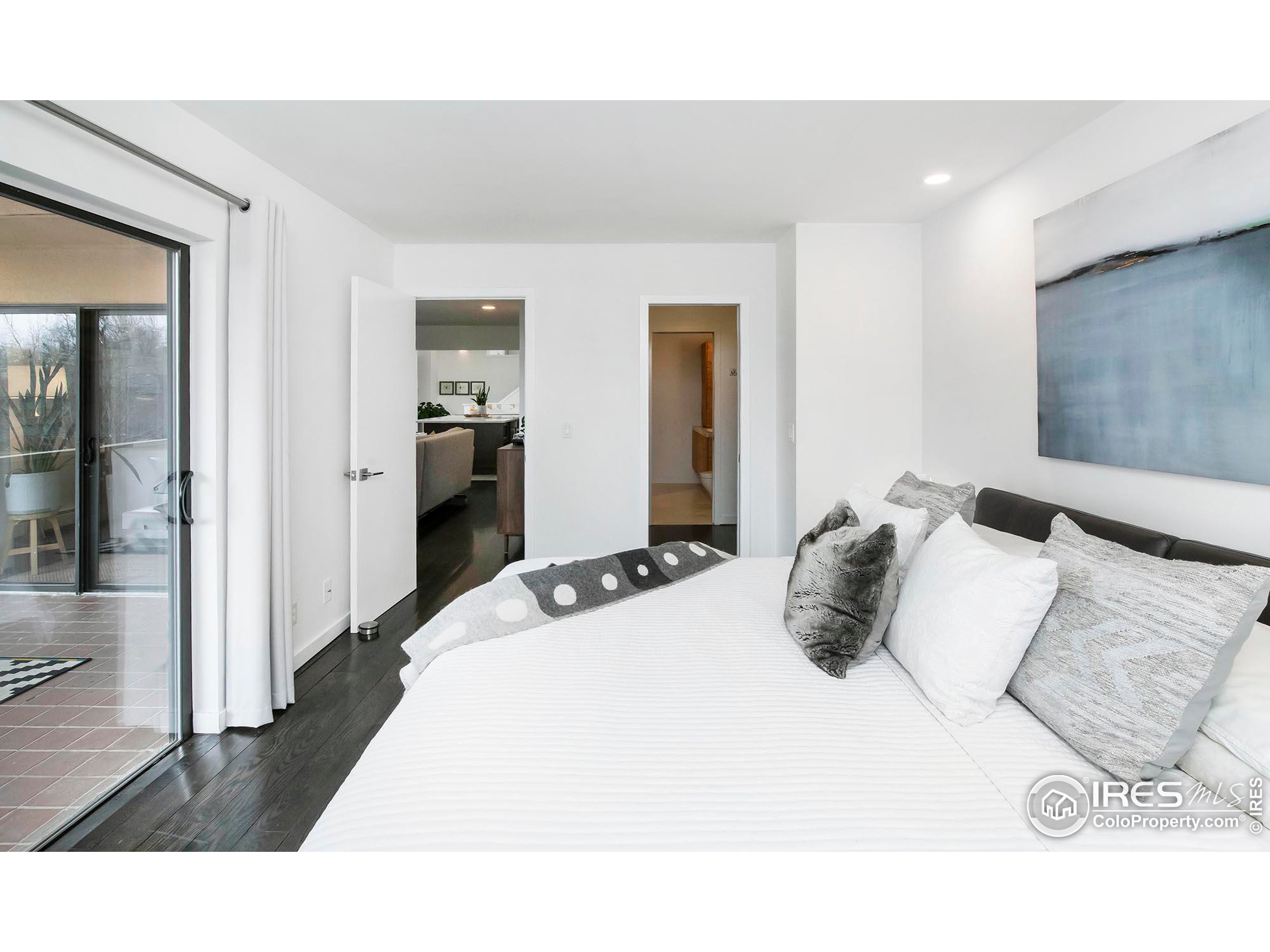 3845 Northbrook Dr F