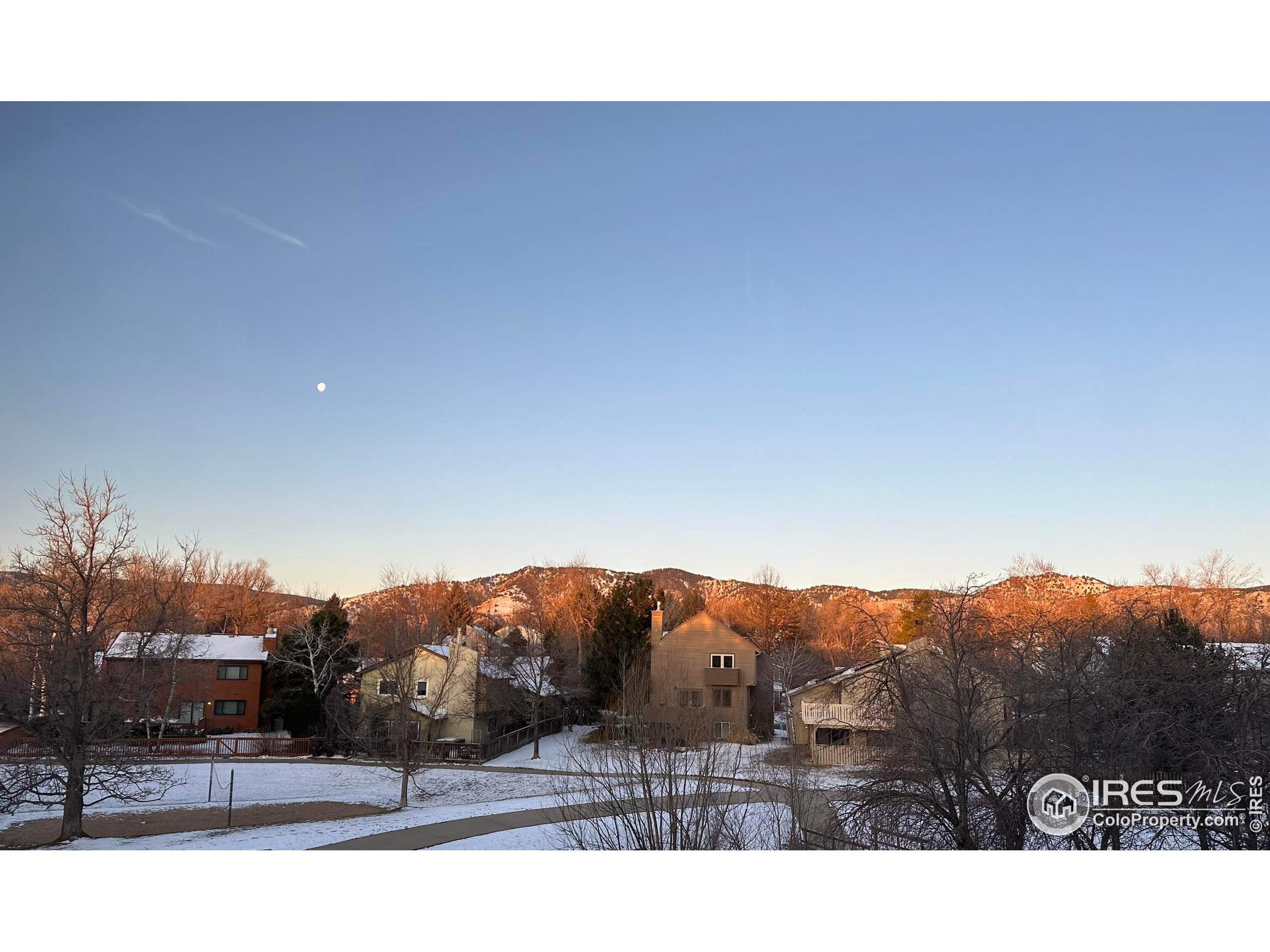 3845 Northbrook Dr F