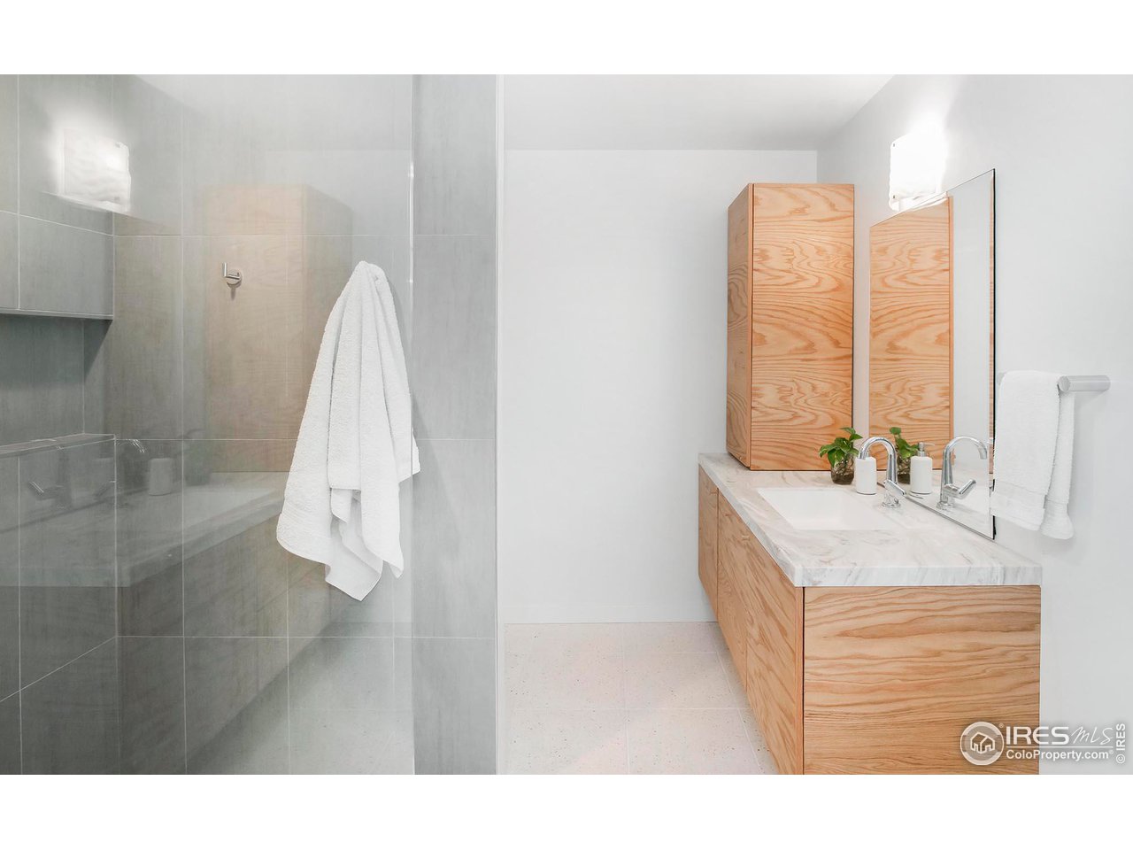 3845 Northbrook Dr F