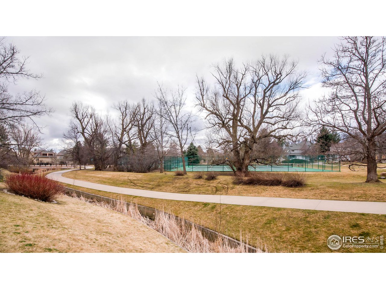 3845 Northbrook Dr F