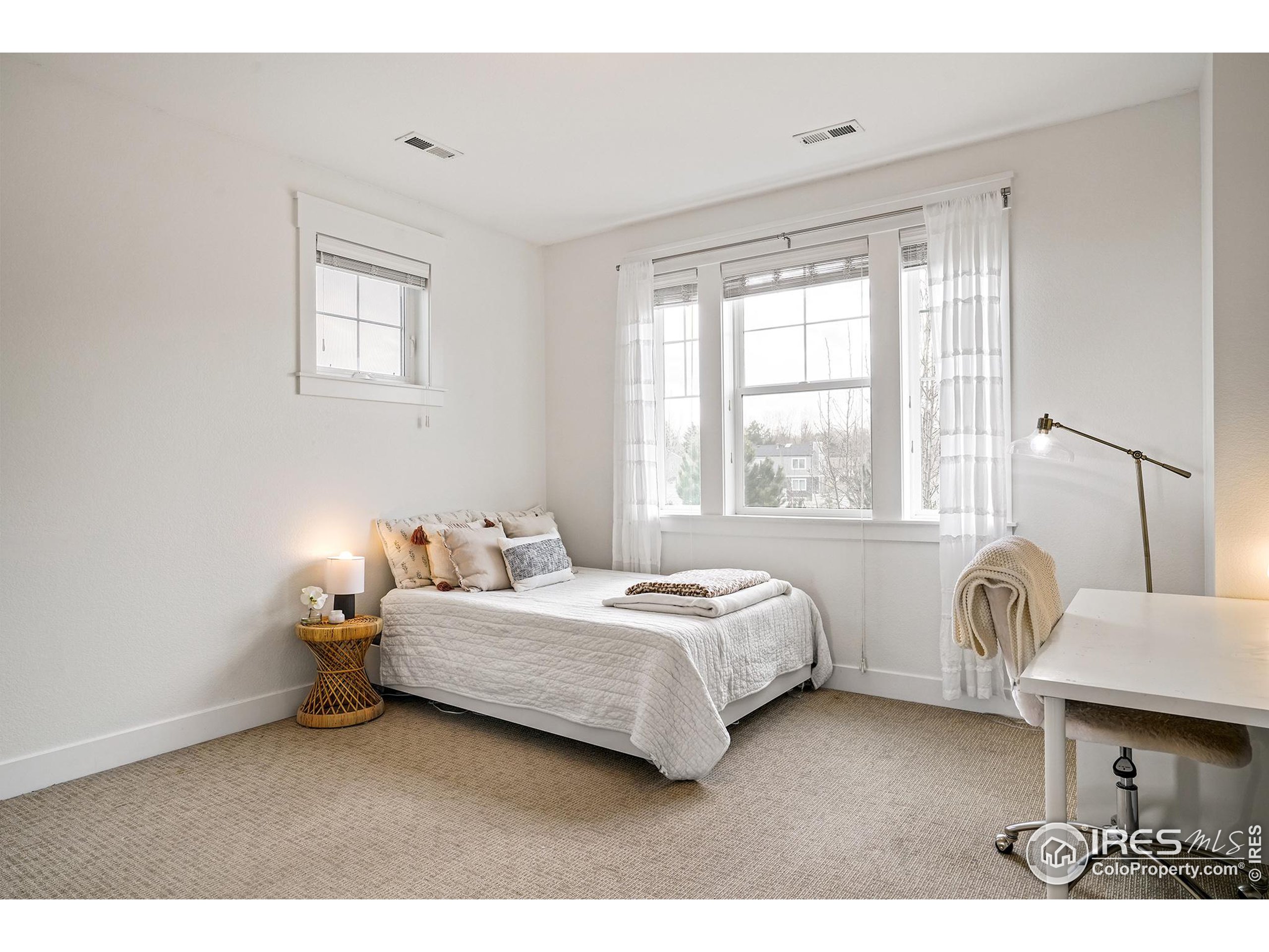 2934 Cascade Creek Dr