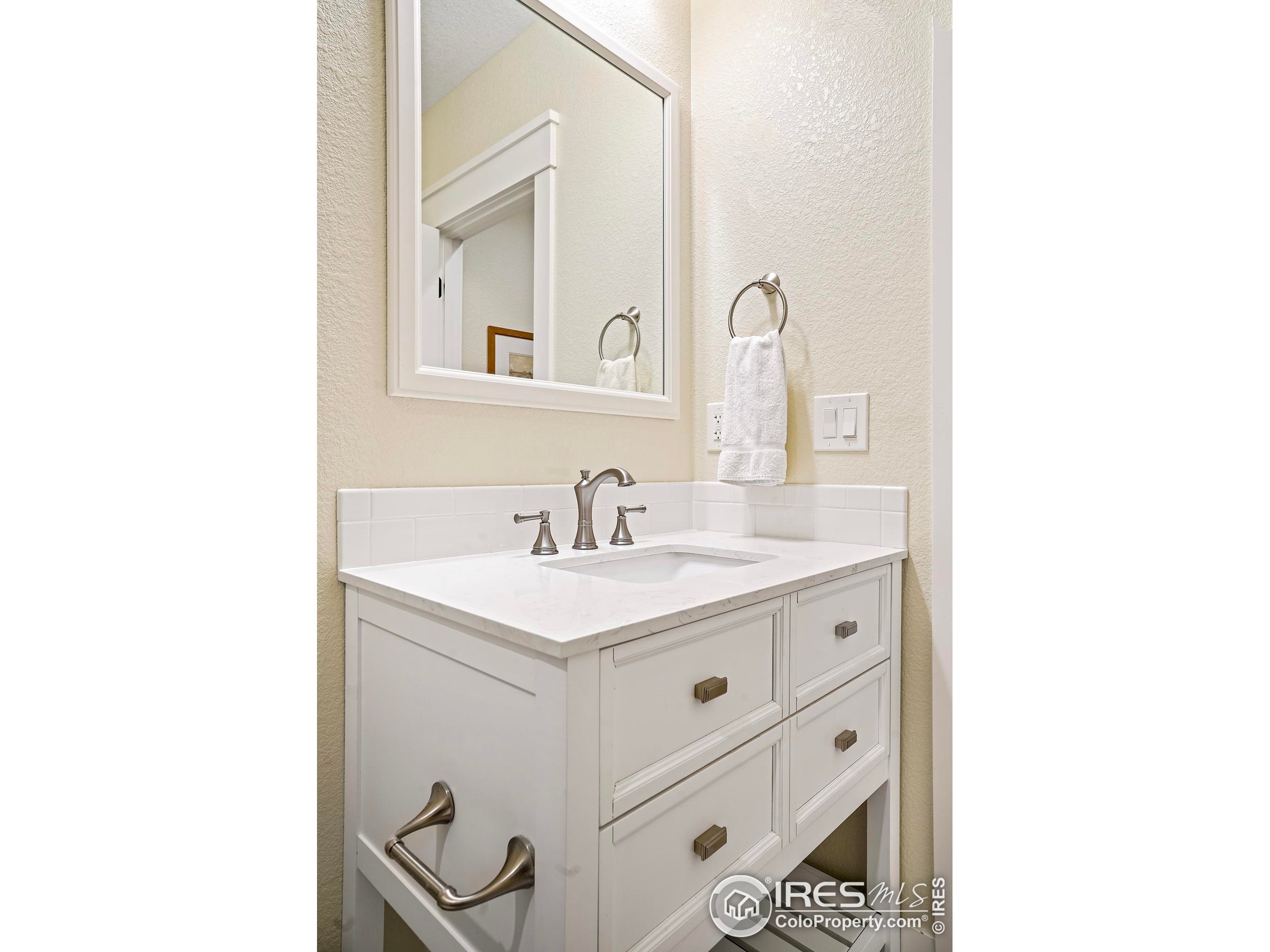 2934 Cascade Creek Dr