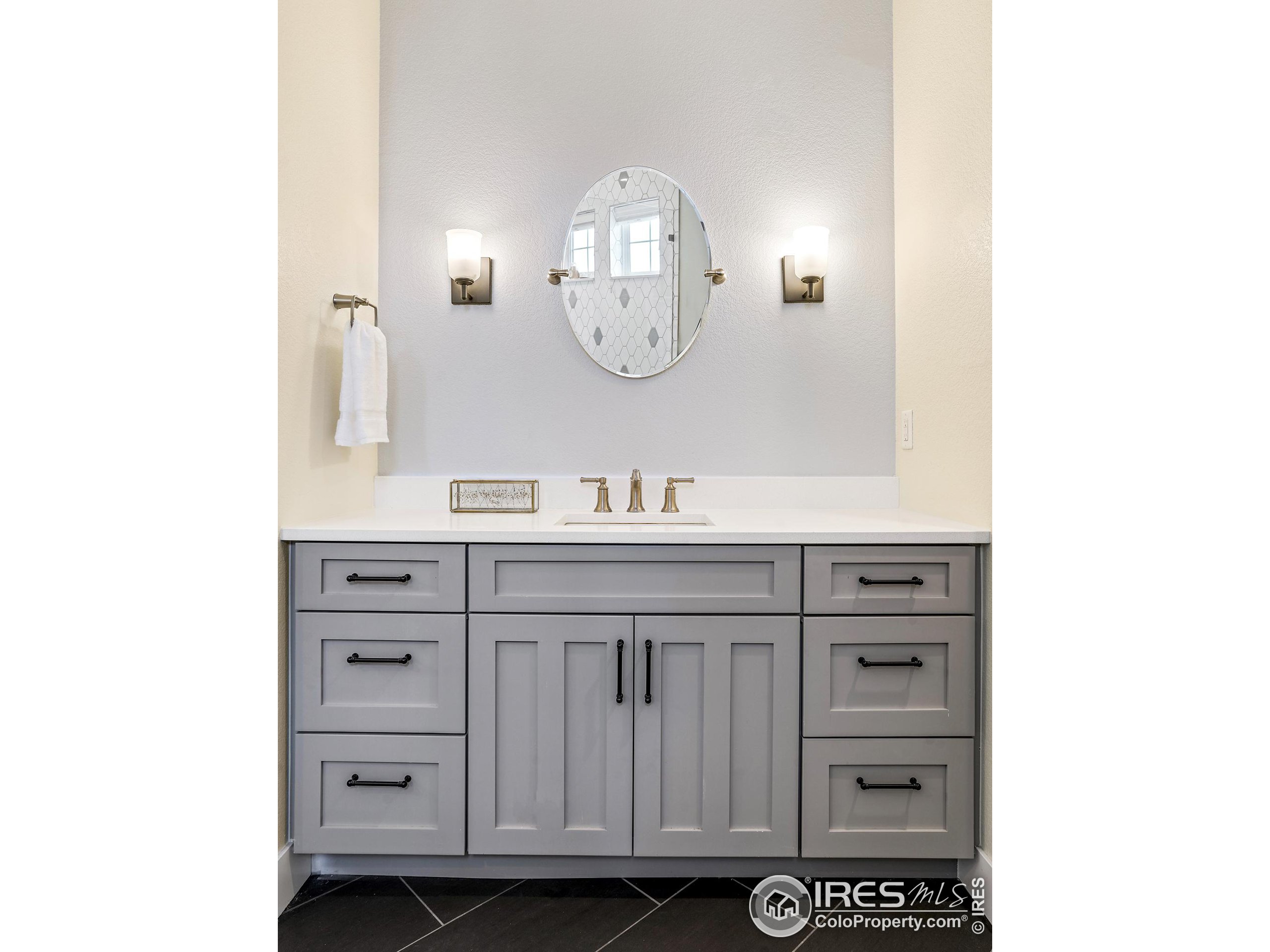 2934 Cascade Creek Dr