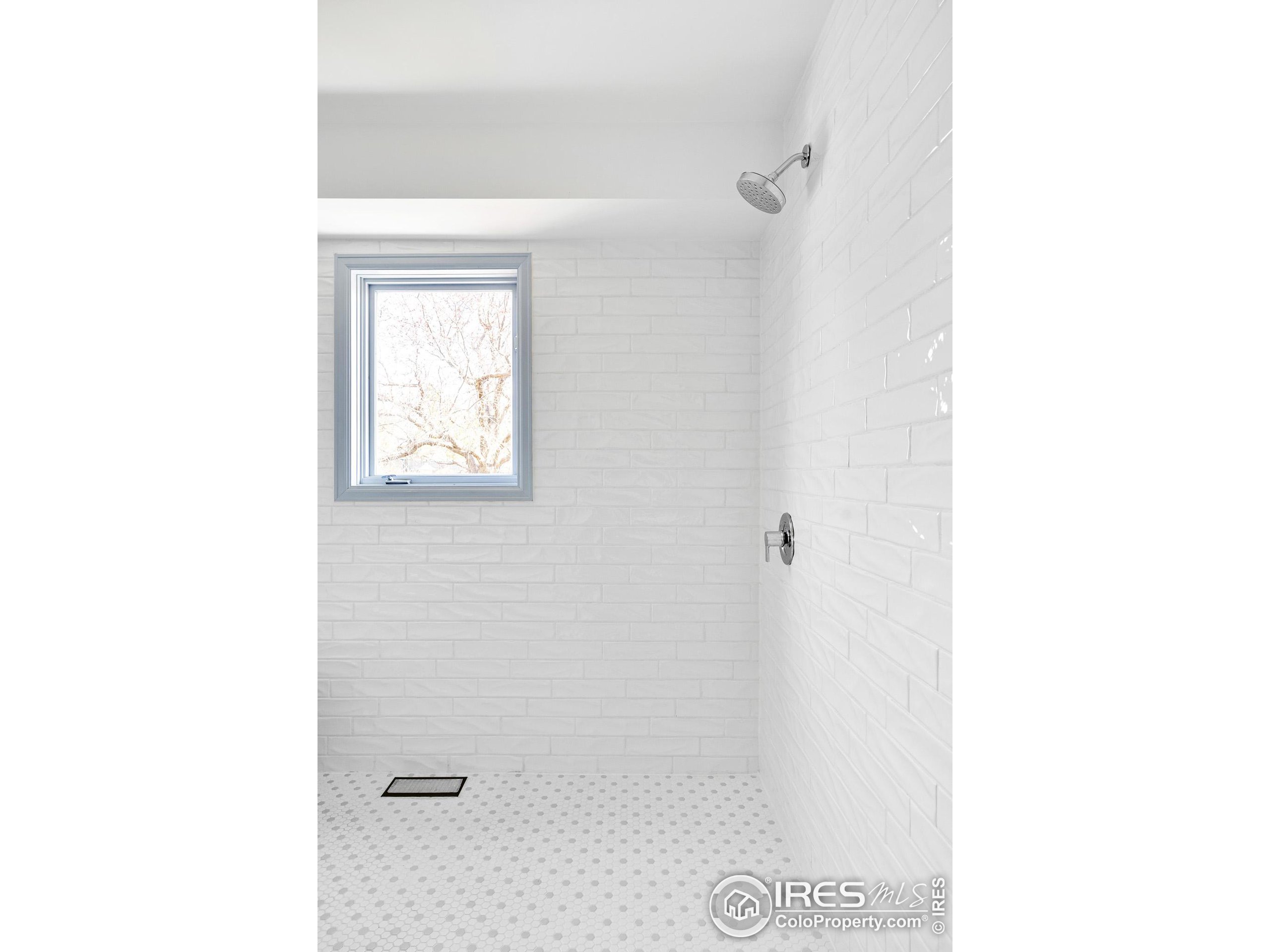 5699 Boulder Hills Dr