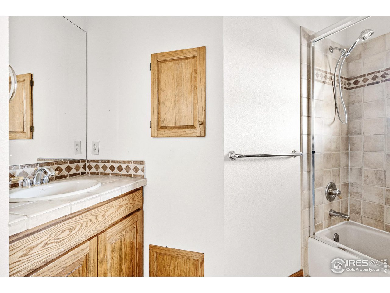 5699 Boulder Hills Dr