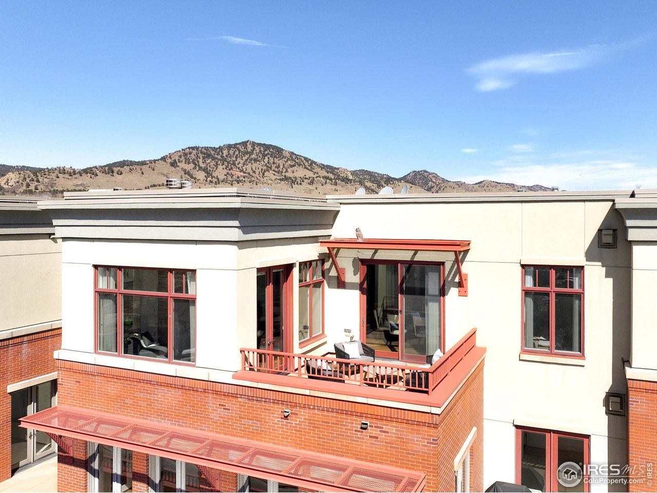 1301 Canyon Blvd 406