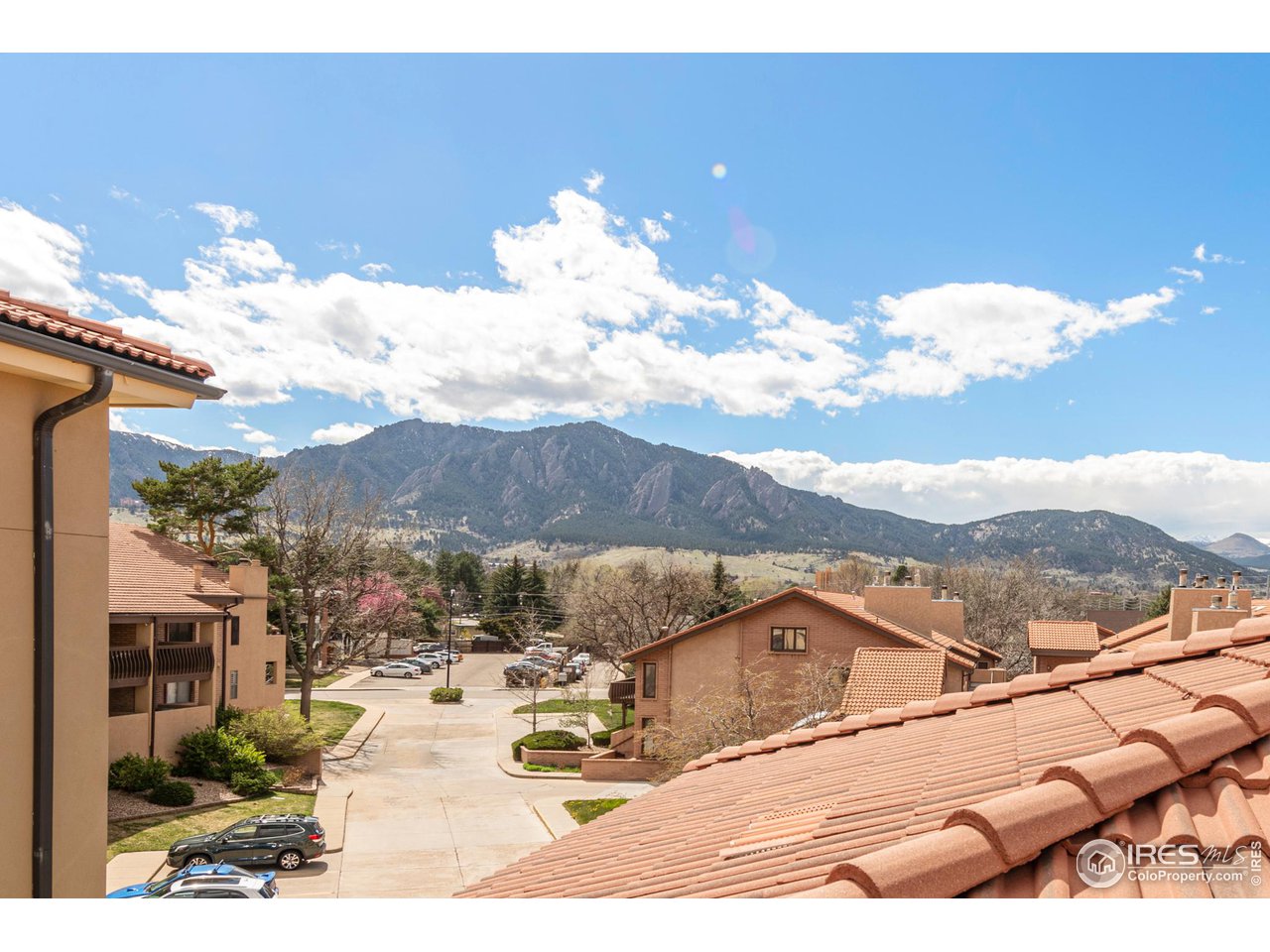 4500 Baseline Rd 1305