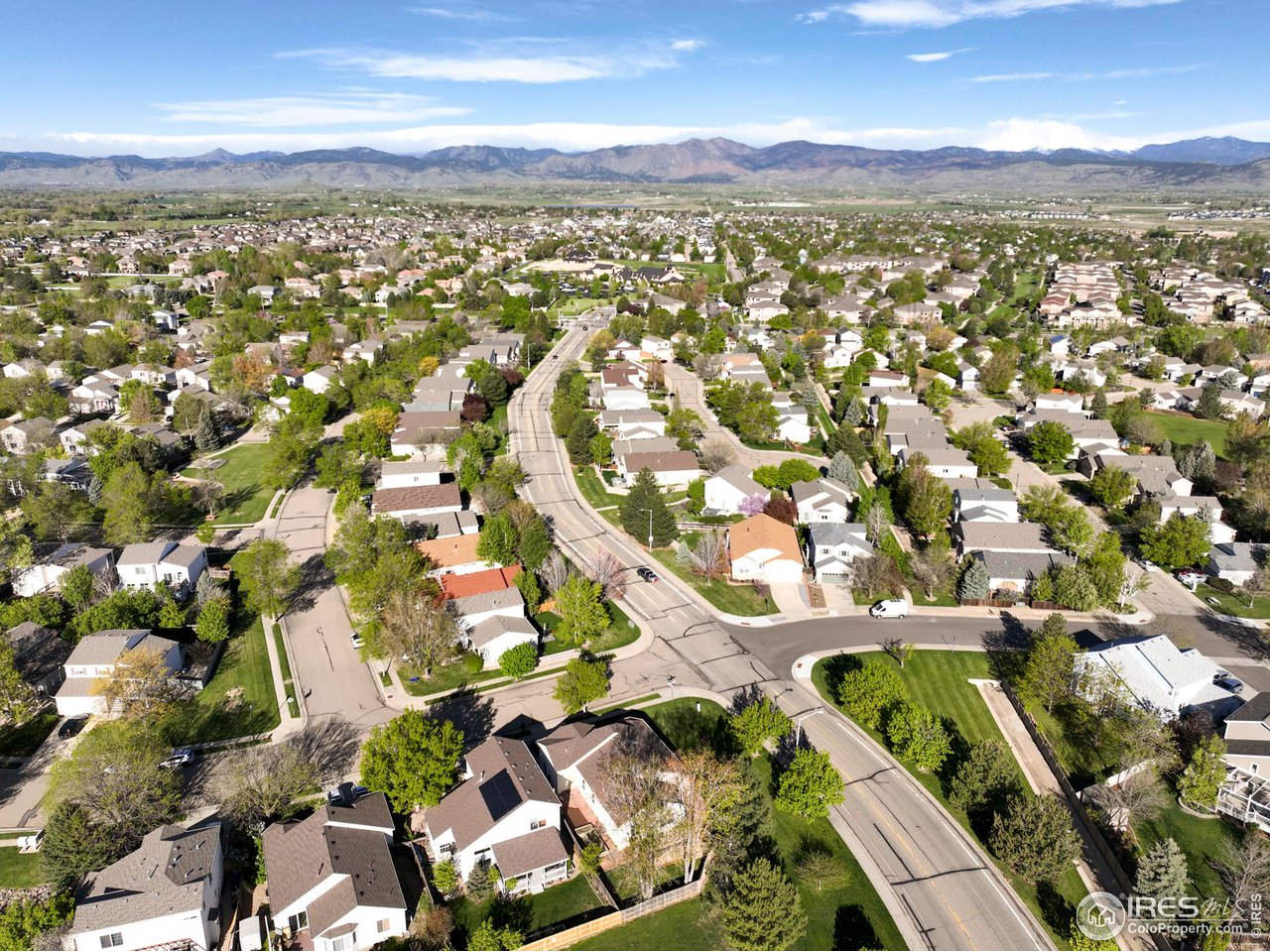 1728 Clover Creek Dr