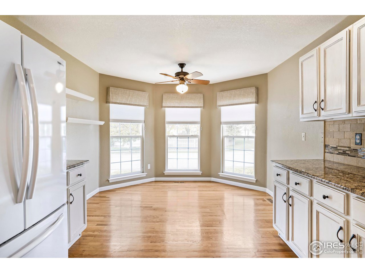 1728 Clover Creek Dr