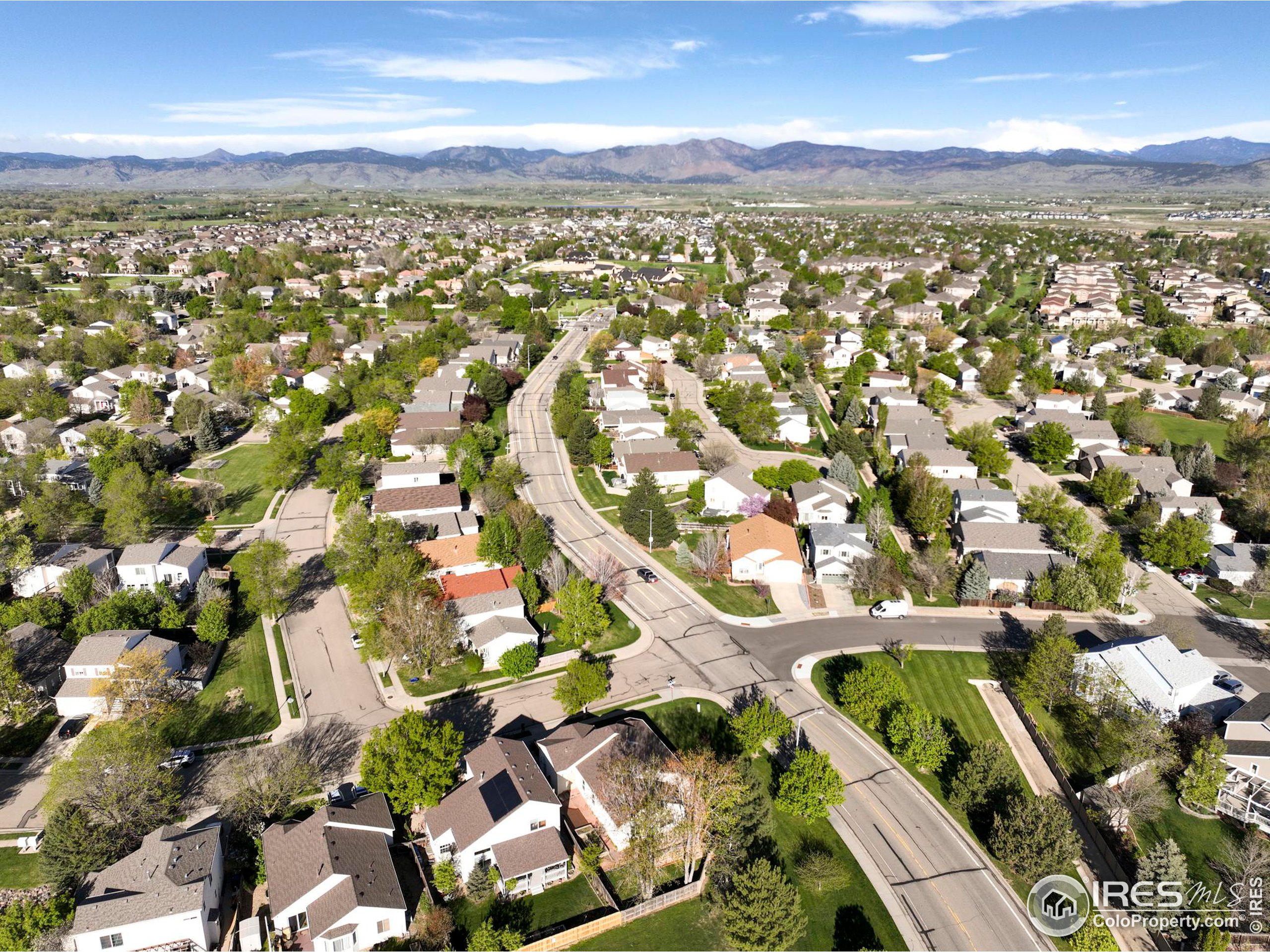 1728 Clover Creek Dr