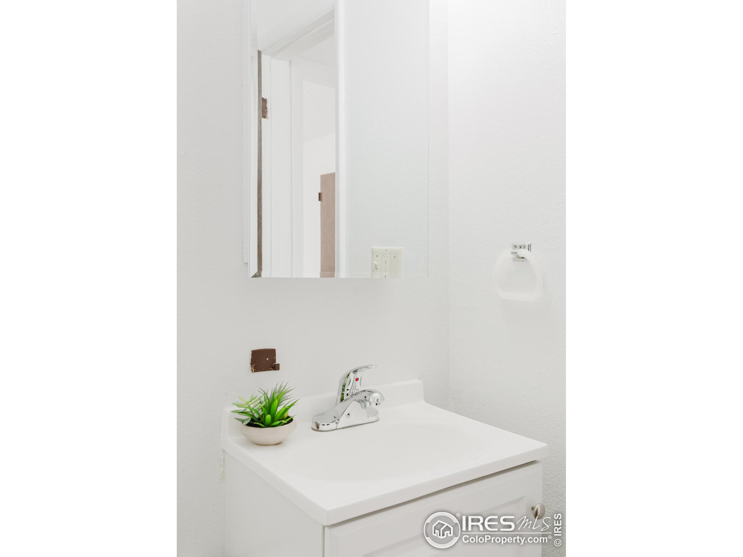 3009 Madison Ave 219K