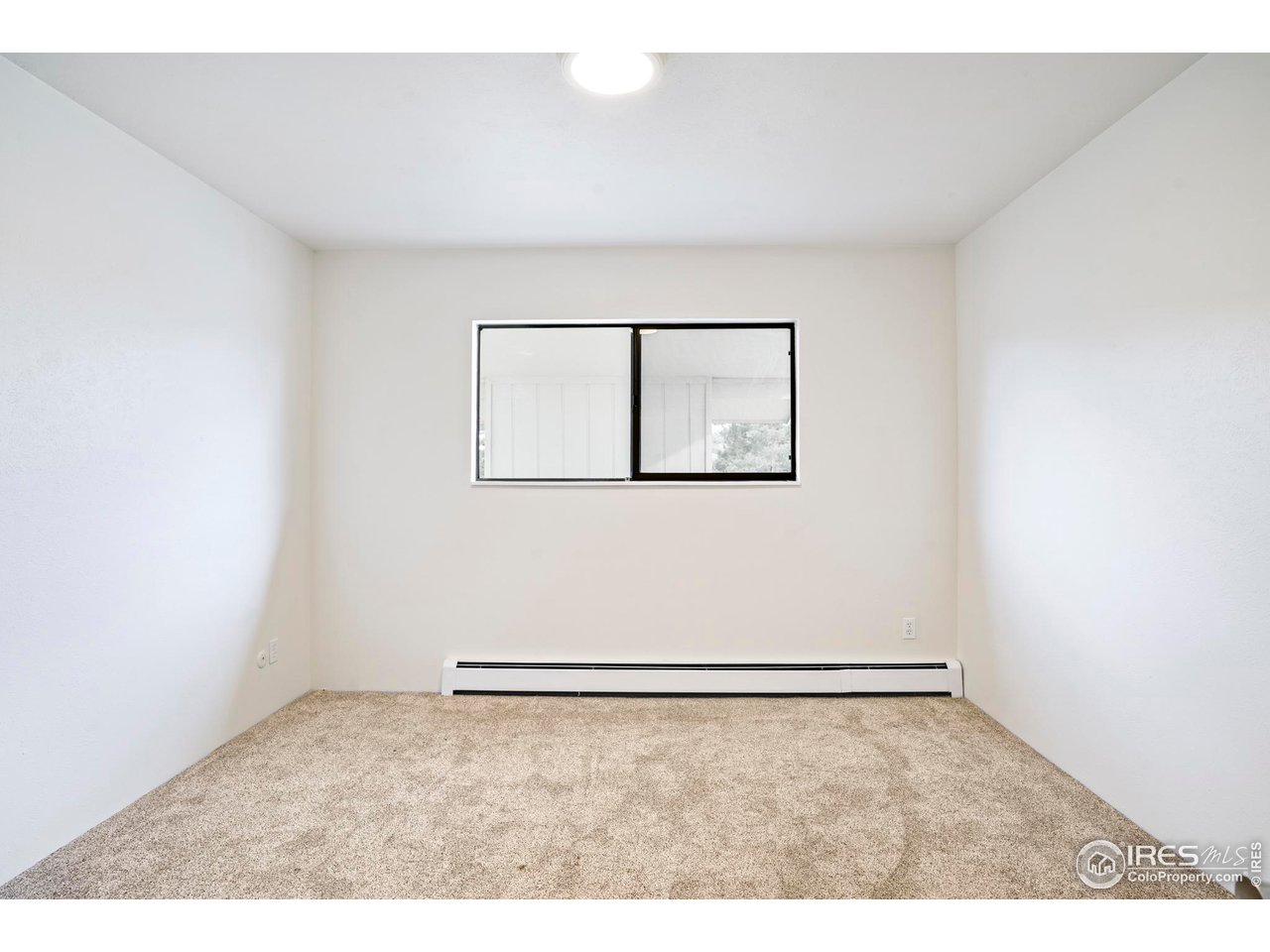 645 Manhattan Pl 206