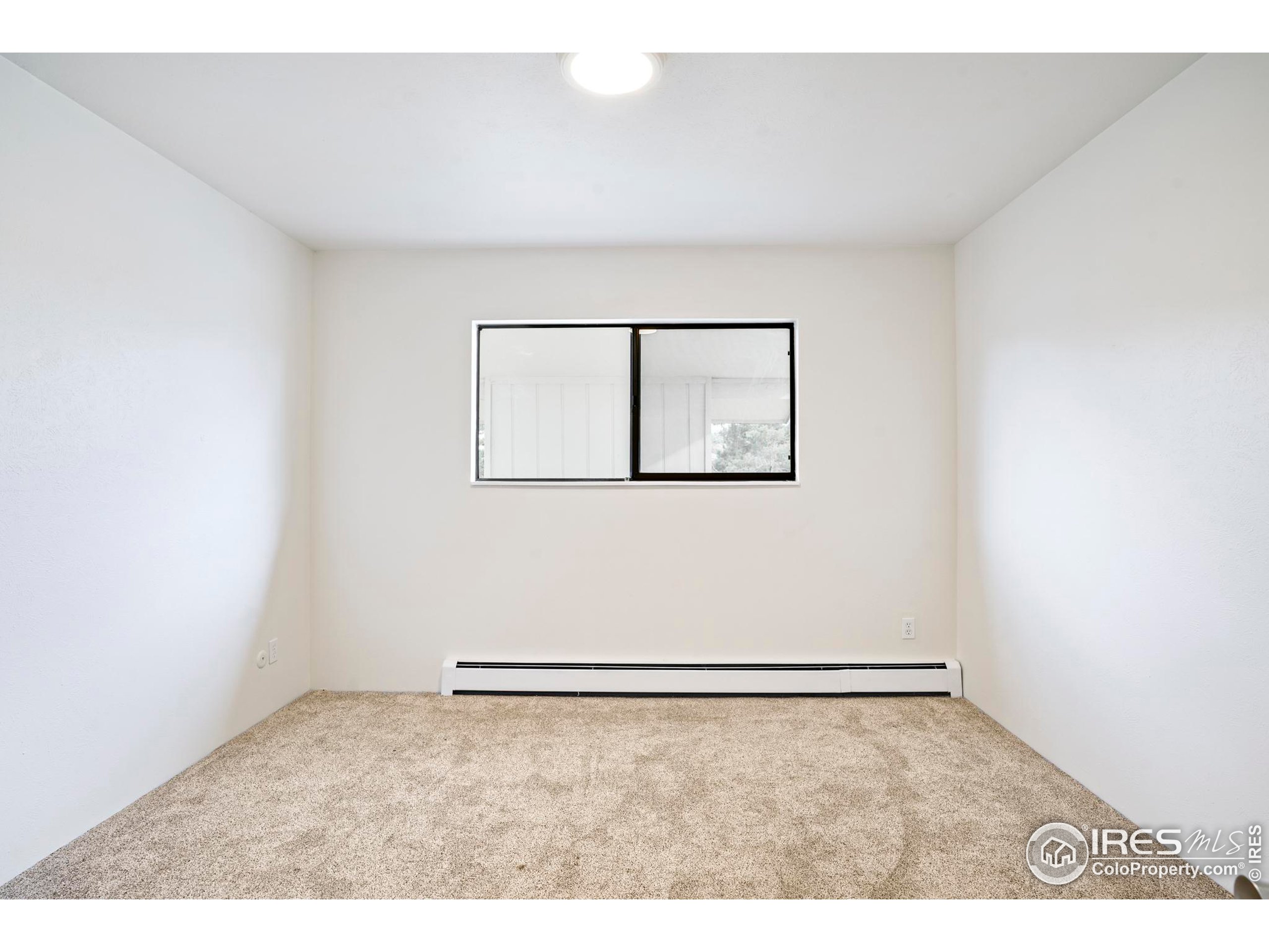 645 Manhattan Pl 206