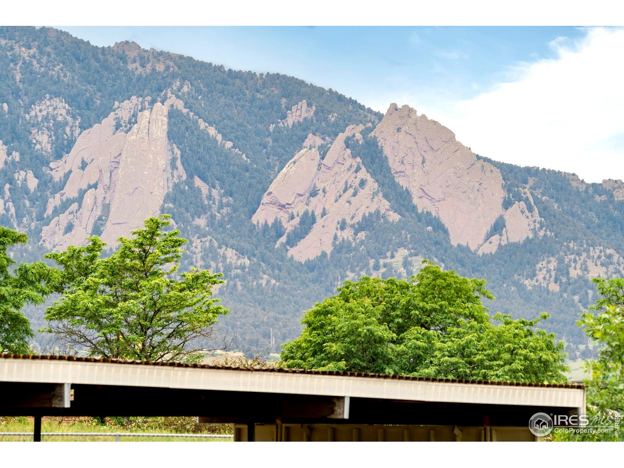 645 Manhattan Pl 206