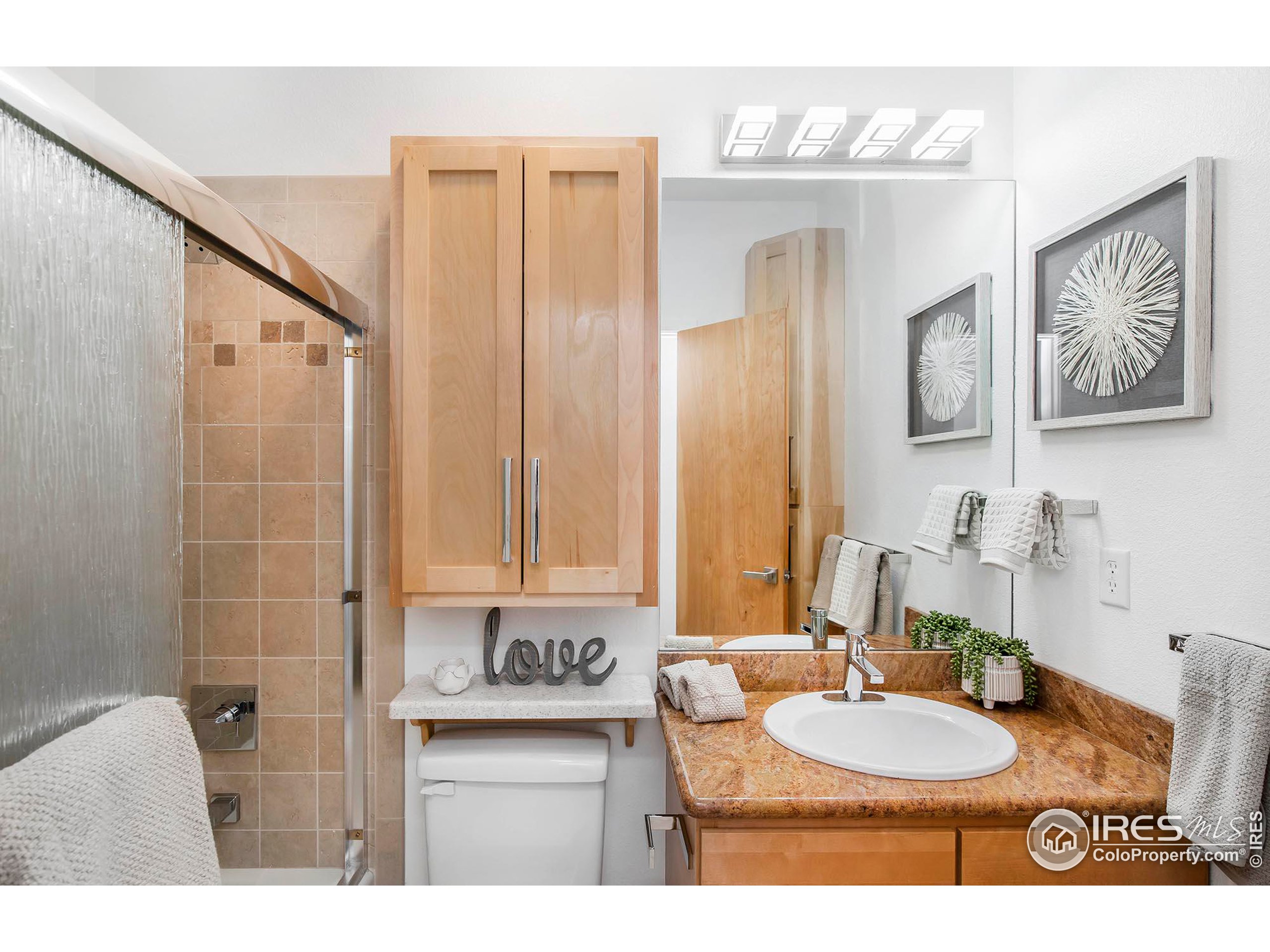 1318 Yellow Pine Ave B + C