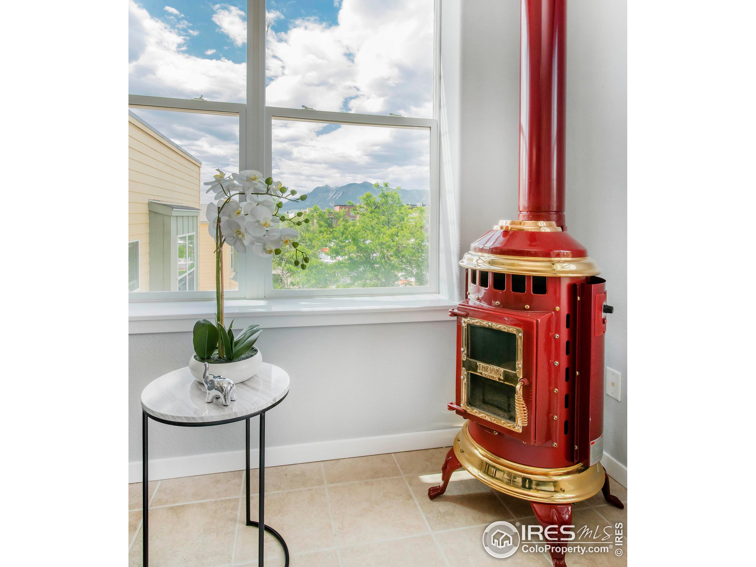 1318 Yellow Pine Ave B + C