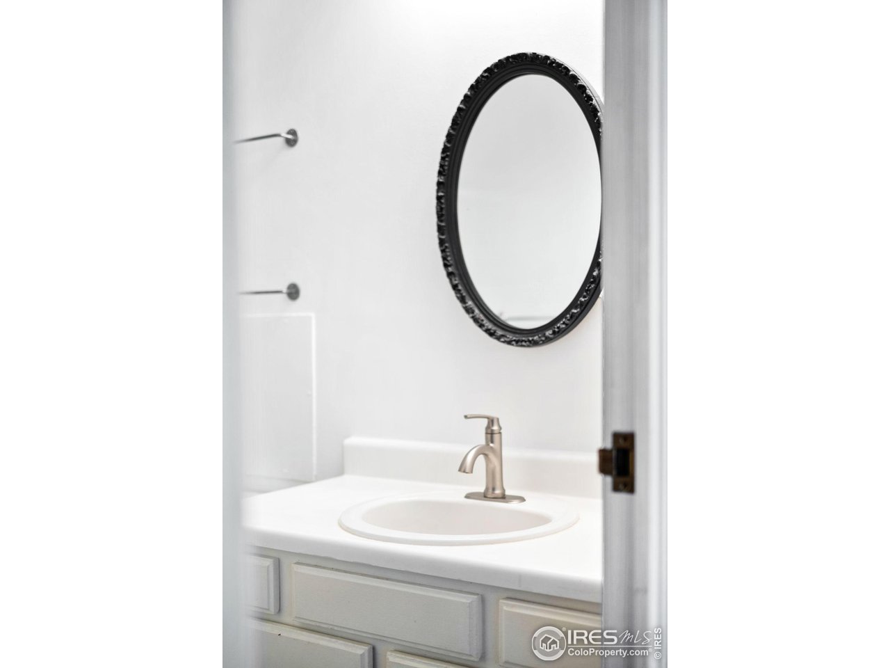 3450 S Poplar St 307