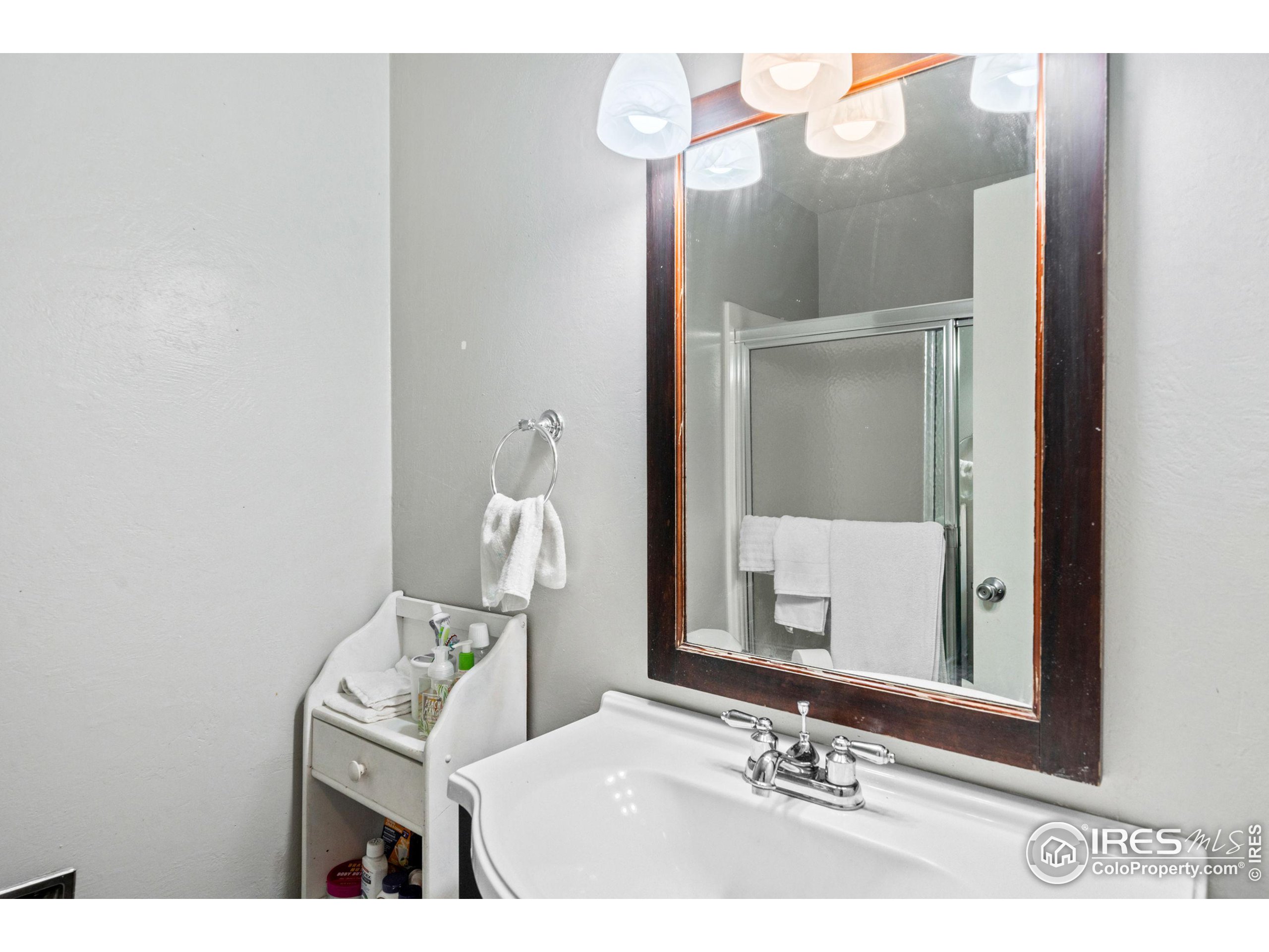 665 Manhattan Dr 205