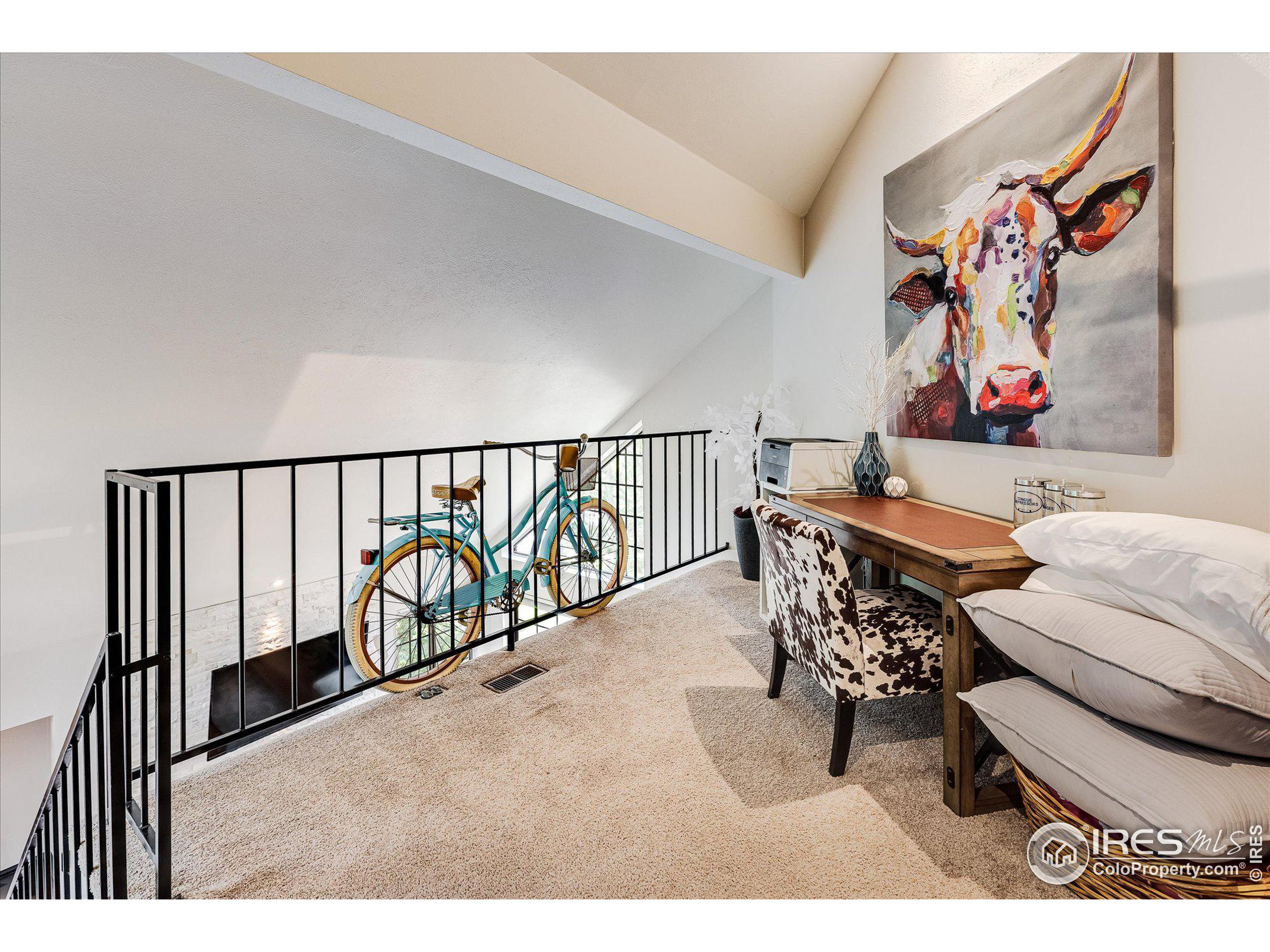 4767 White Rock Cir E