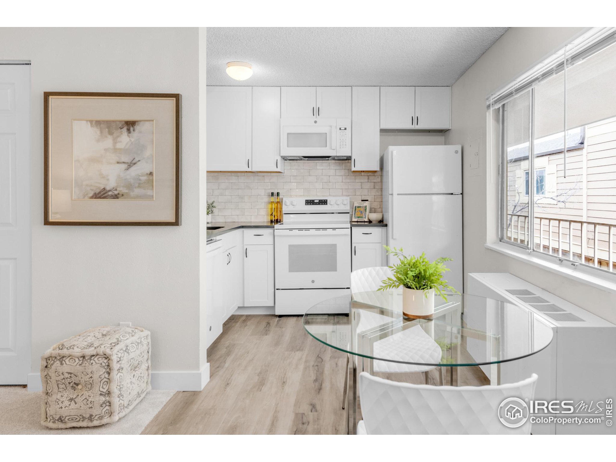 3161 Madison Ave N-306