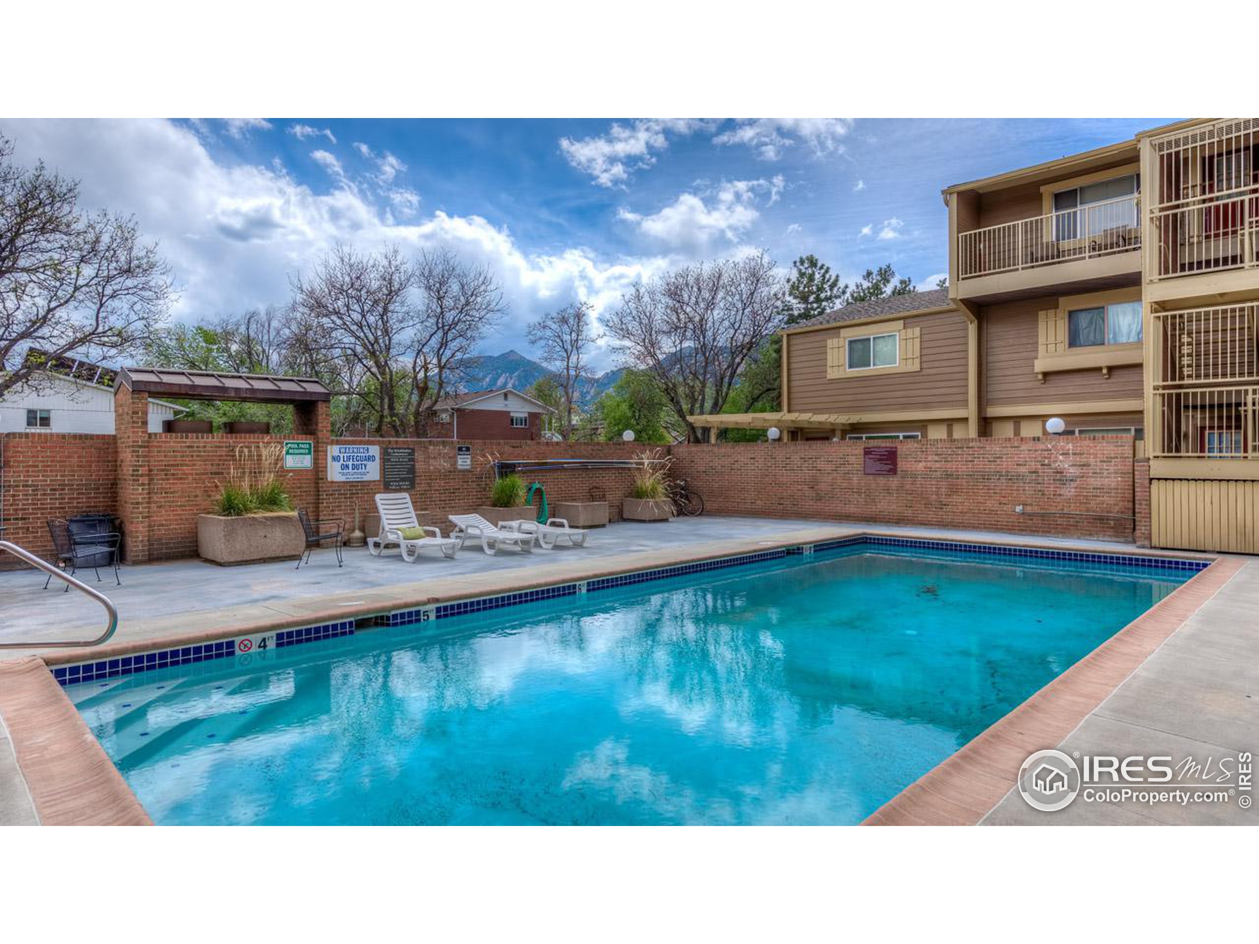 3161 Madison Ave N-306