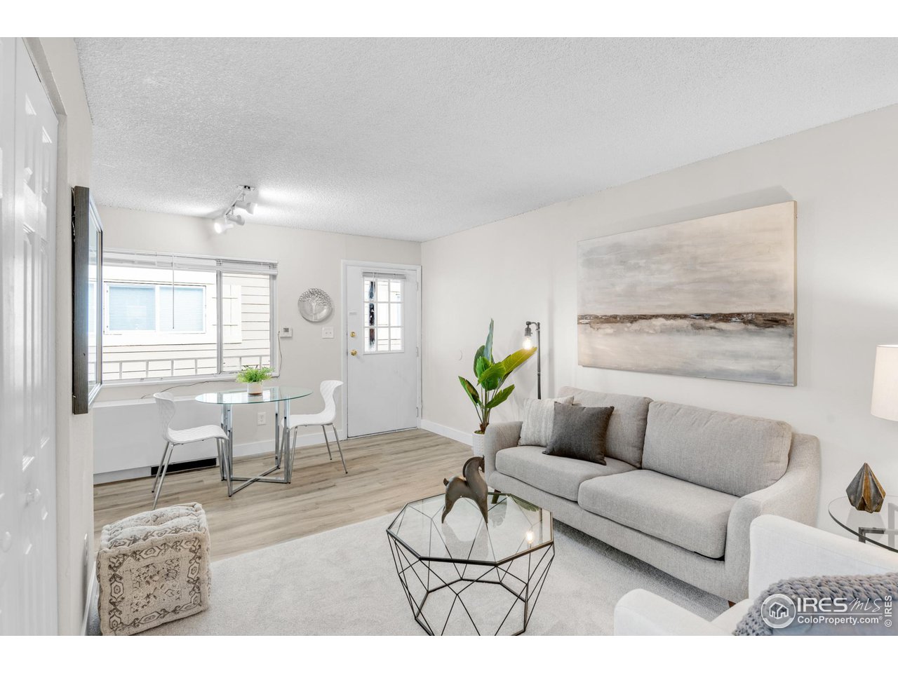 3161 Madison Ave N-306