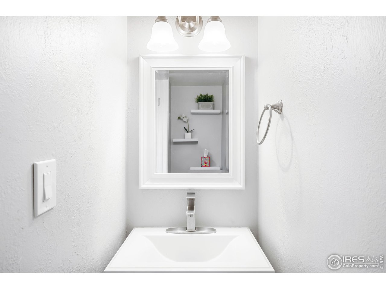 10454 Independence Cir