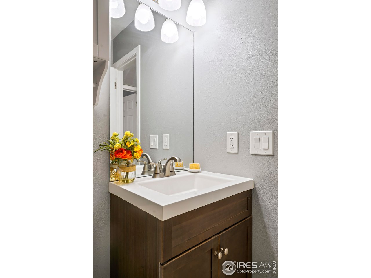 1111 Maxwell Ave 126