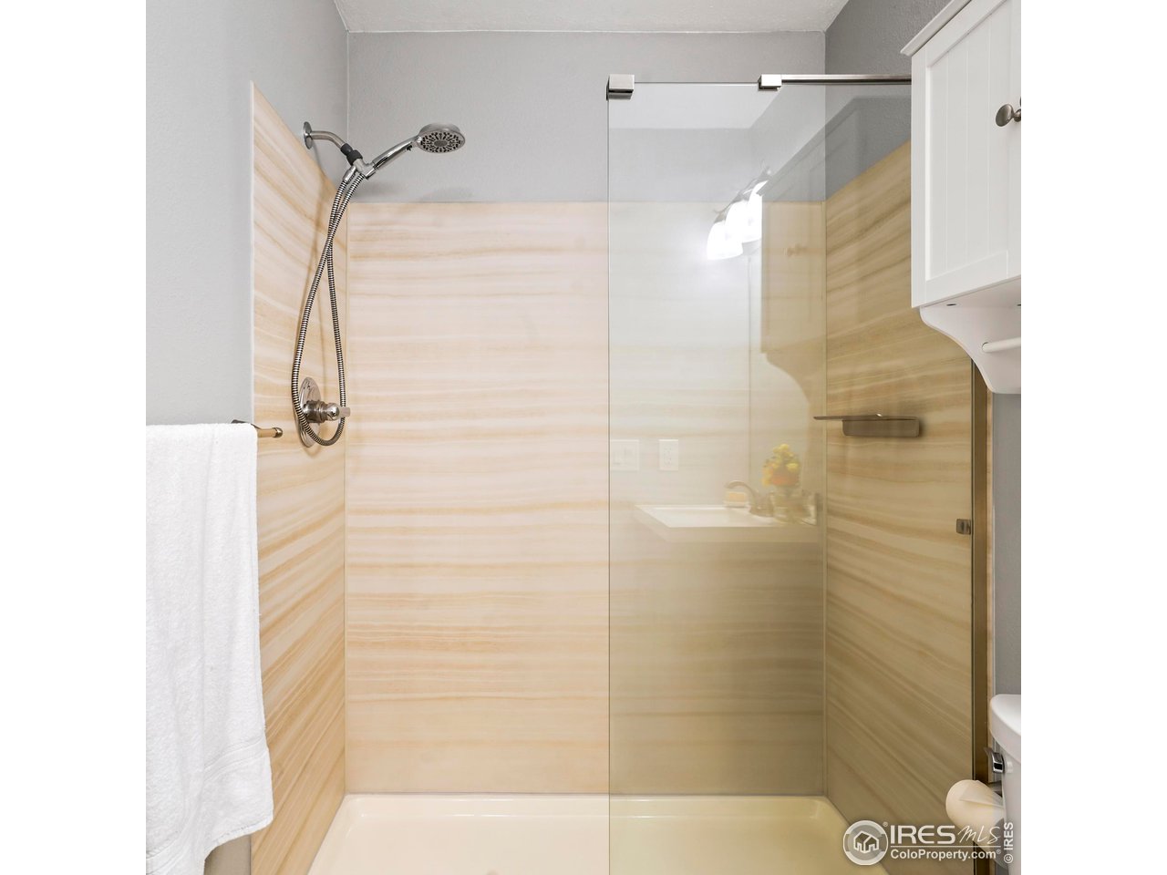 1111 Maxwell Ave 126