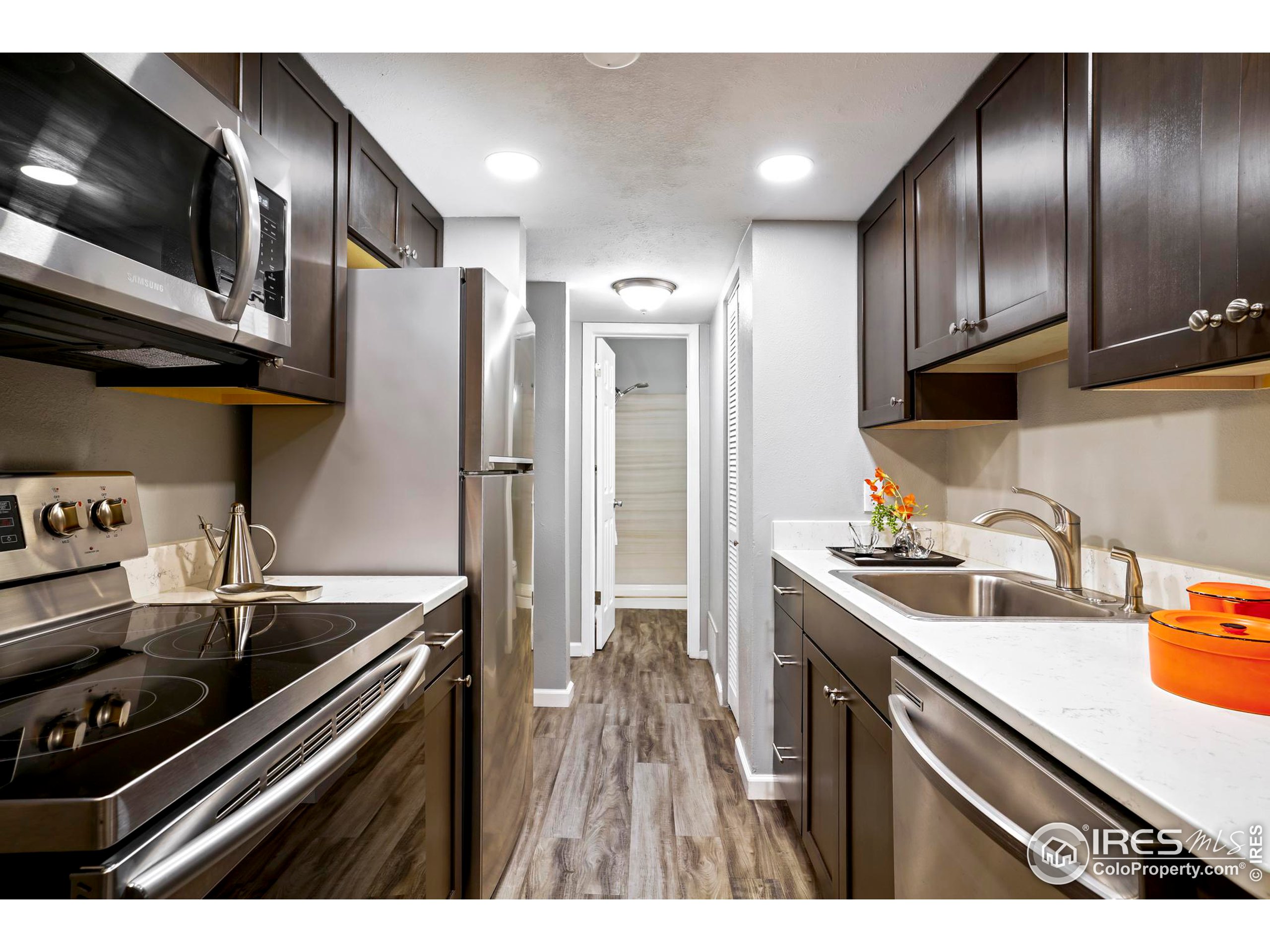 1111 Maxwell Ave 126