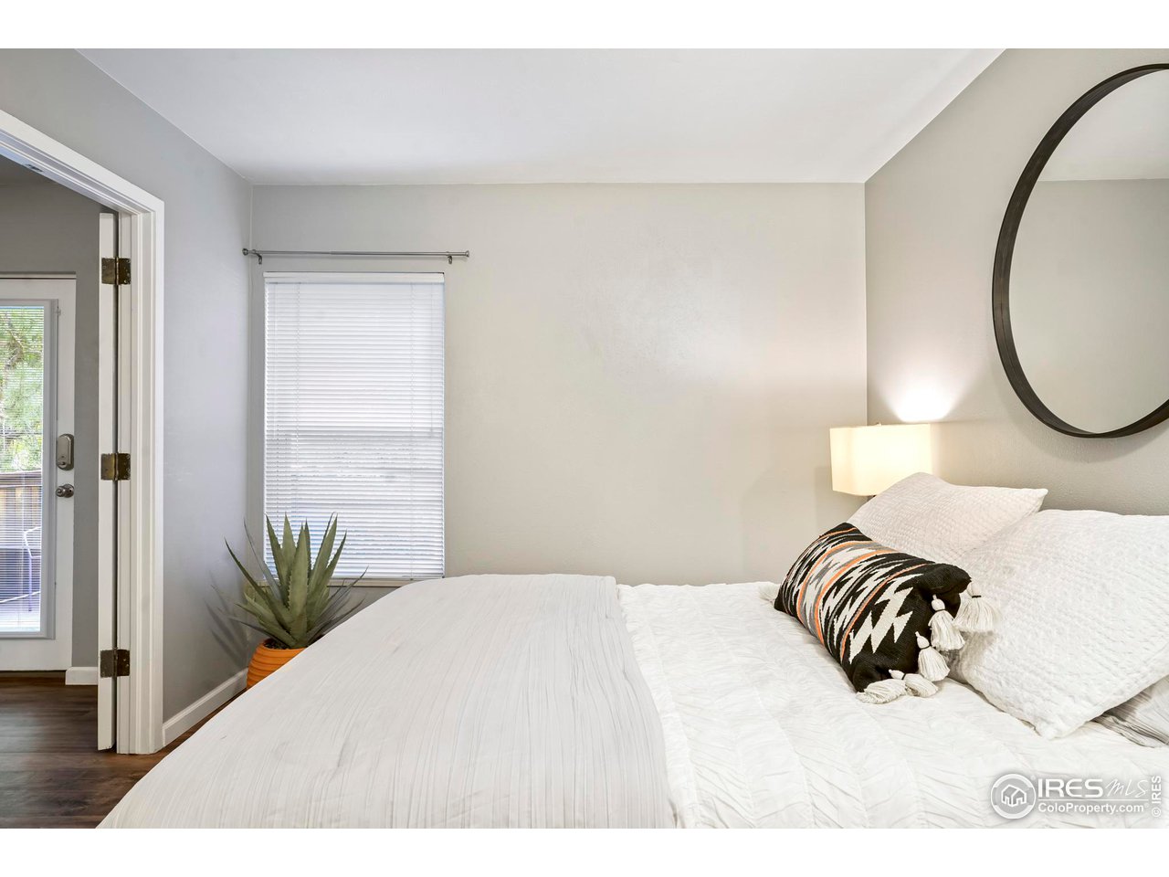 1111 Maxwell Ave 126