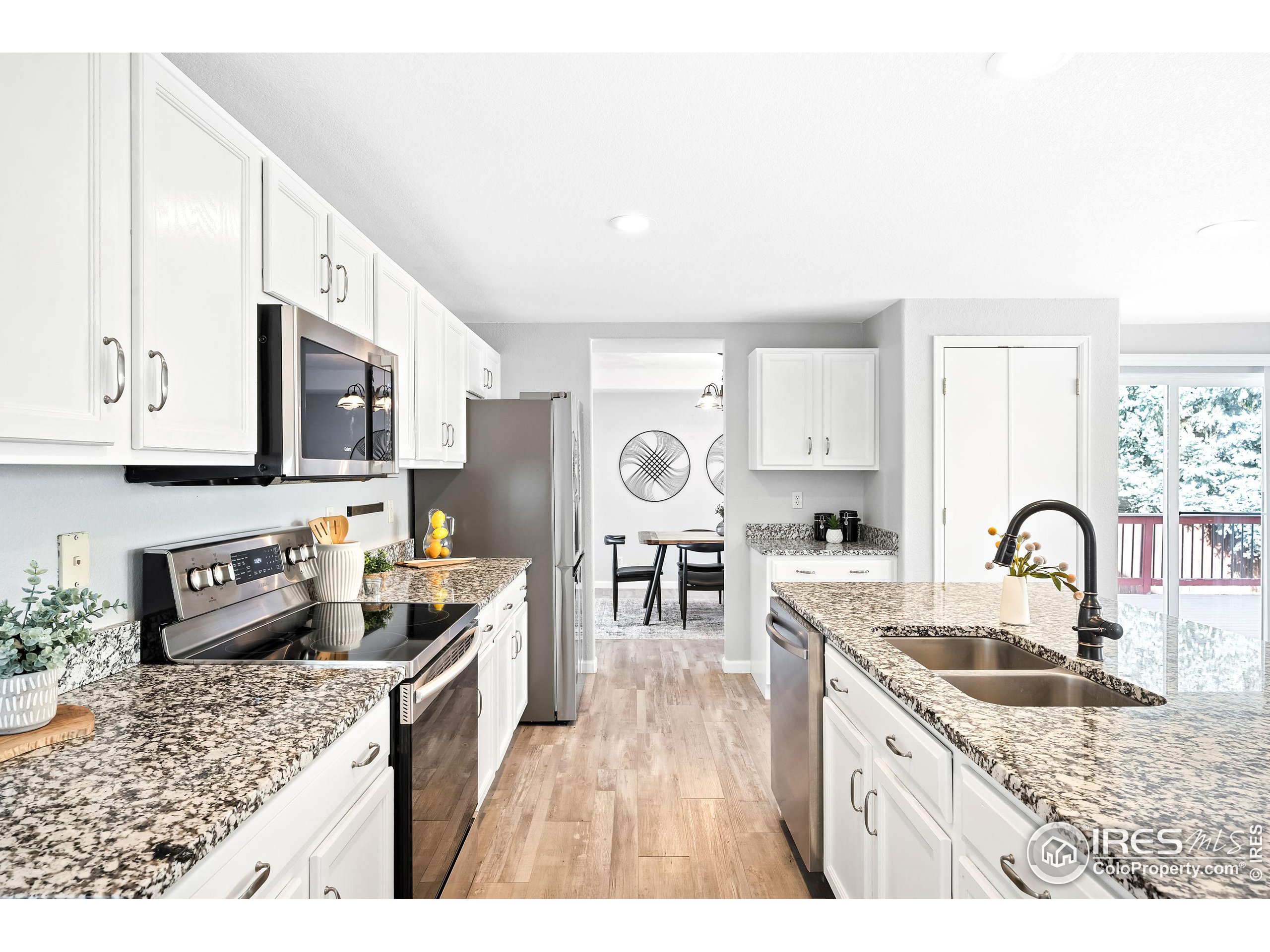 951 Quarterhorse Trl