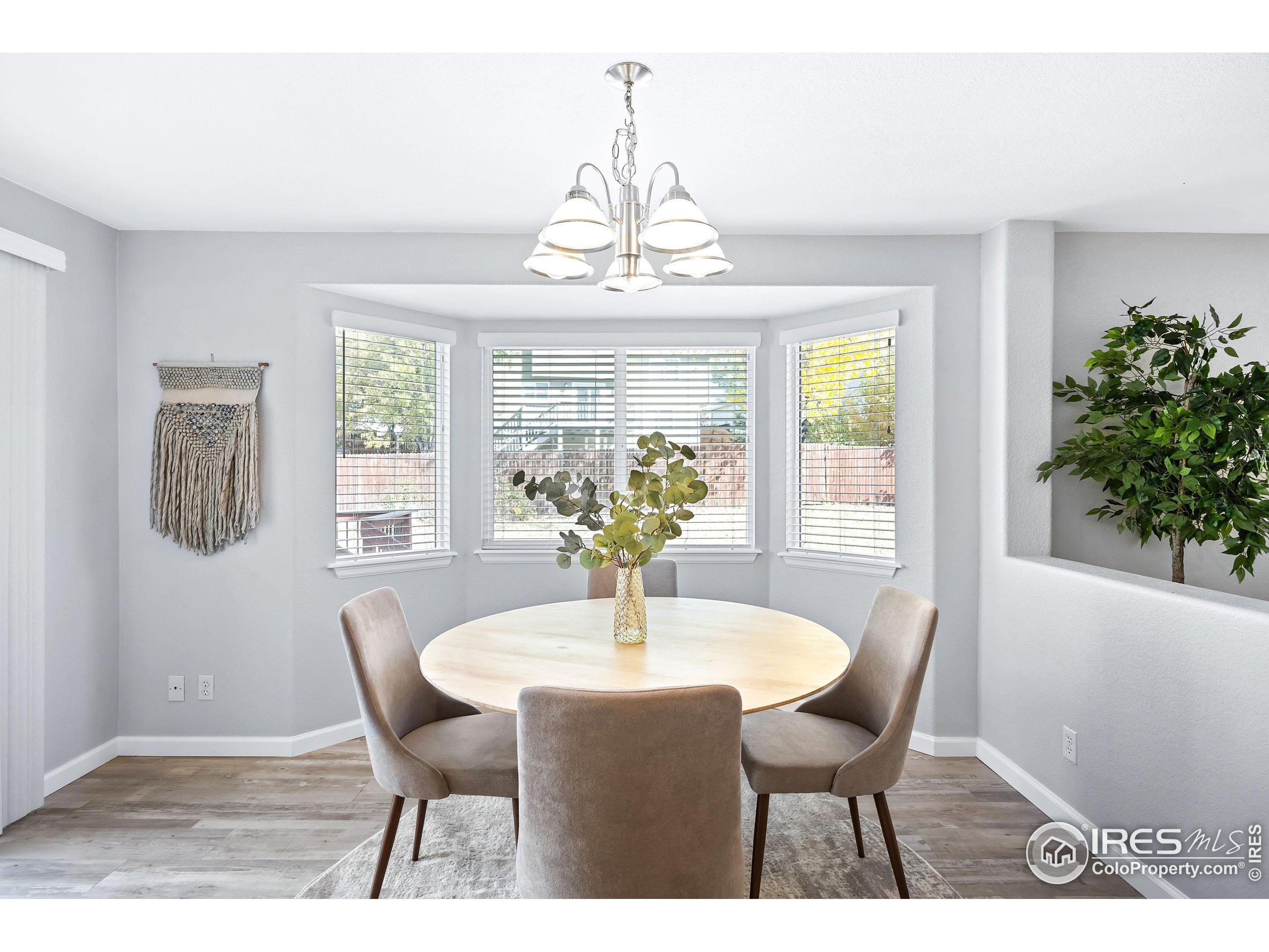 951 Quarterhorse Trl