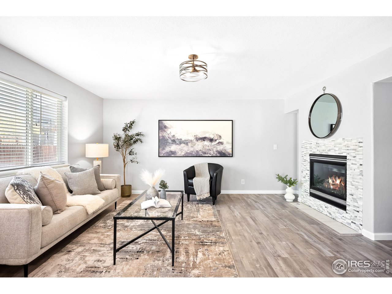 951 Quarterhorse Trl