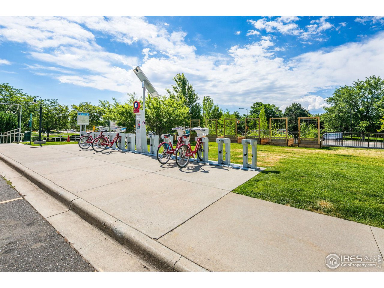 3301 Arapahoe Ave 225