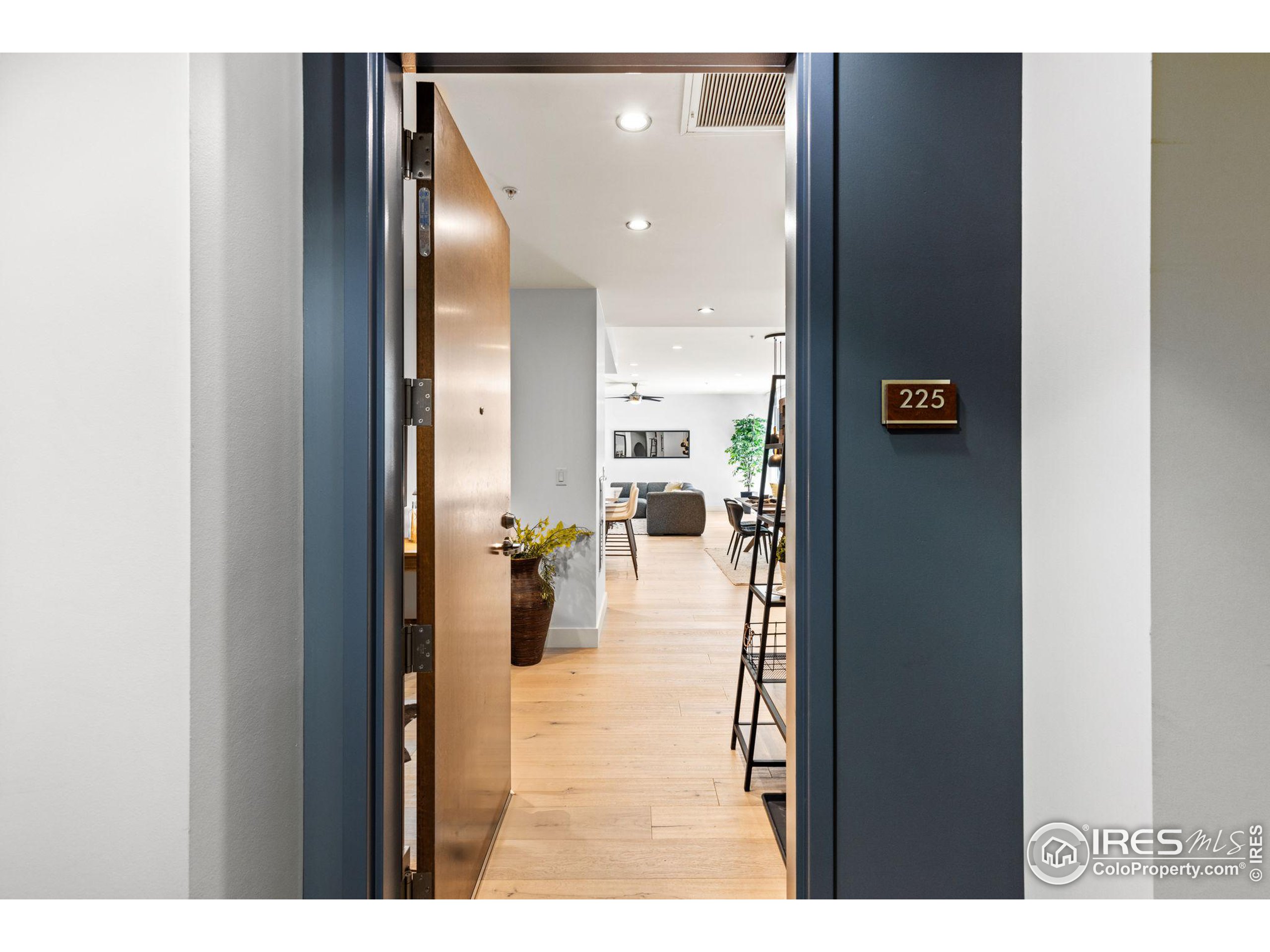 3301 Arapahoe Ave 225