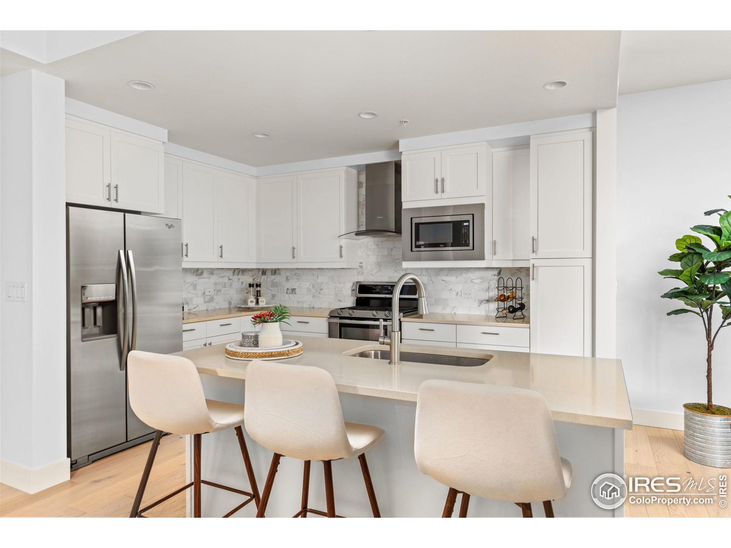 3301 Arapahoe Ave 225