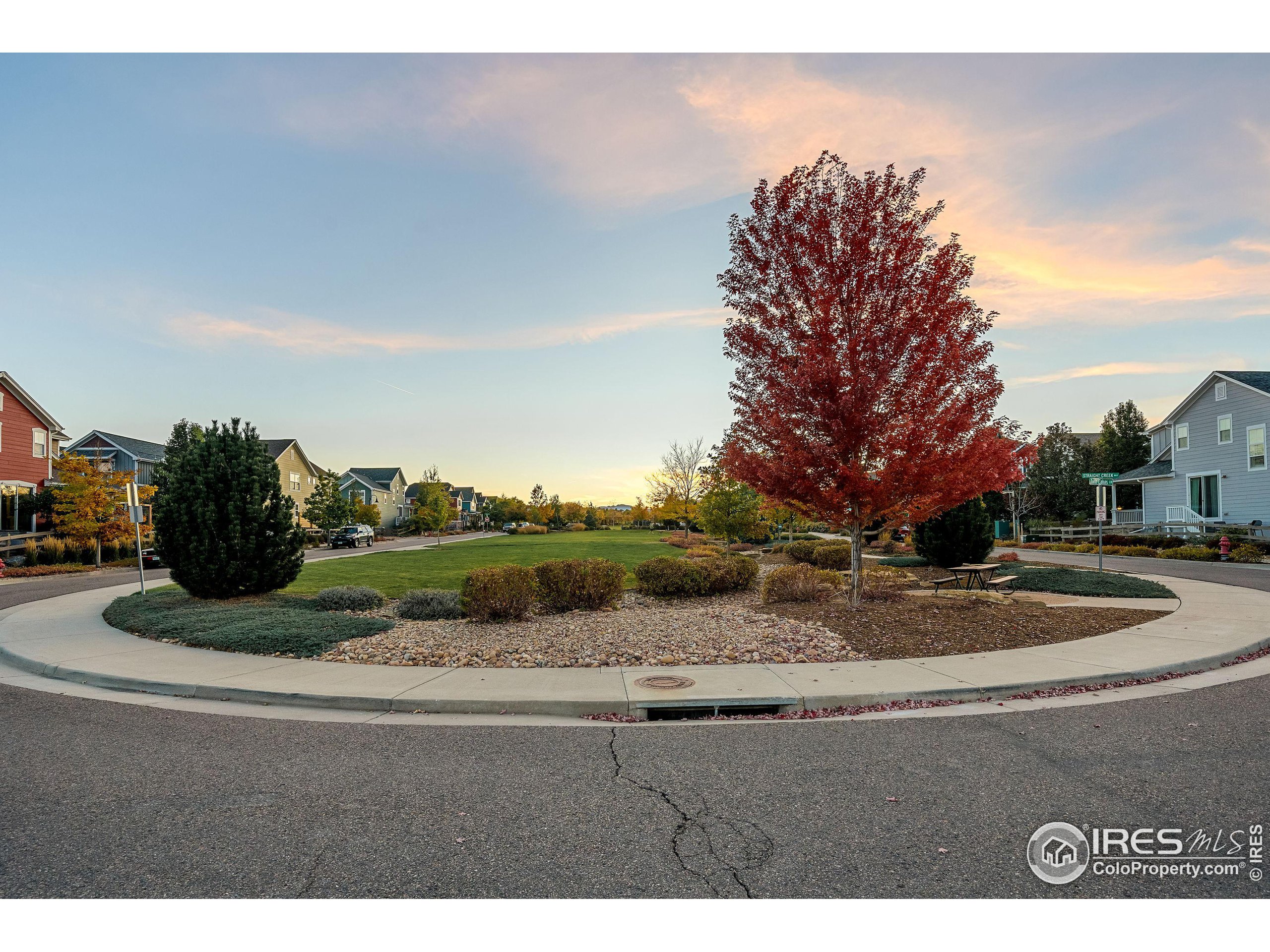 548 Straight Creek Way