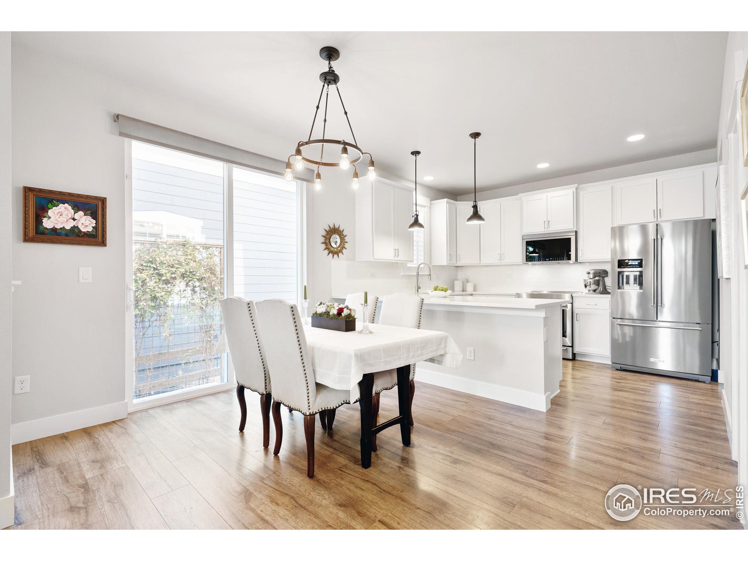 548 Straight Creek Way