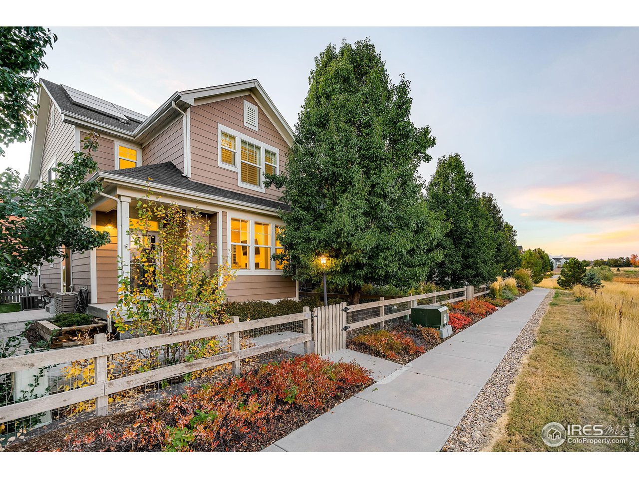 548 Straight Creek Way