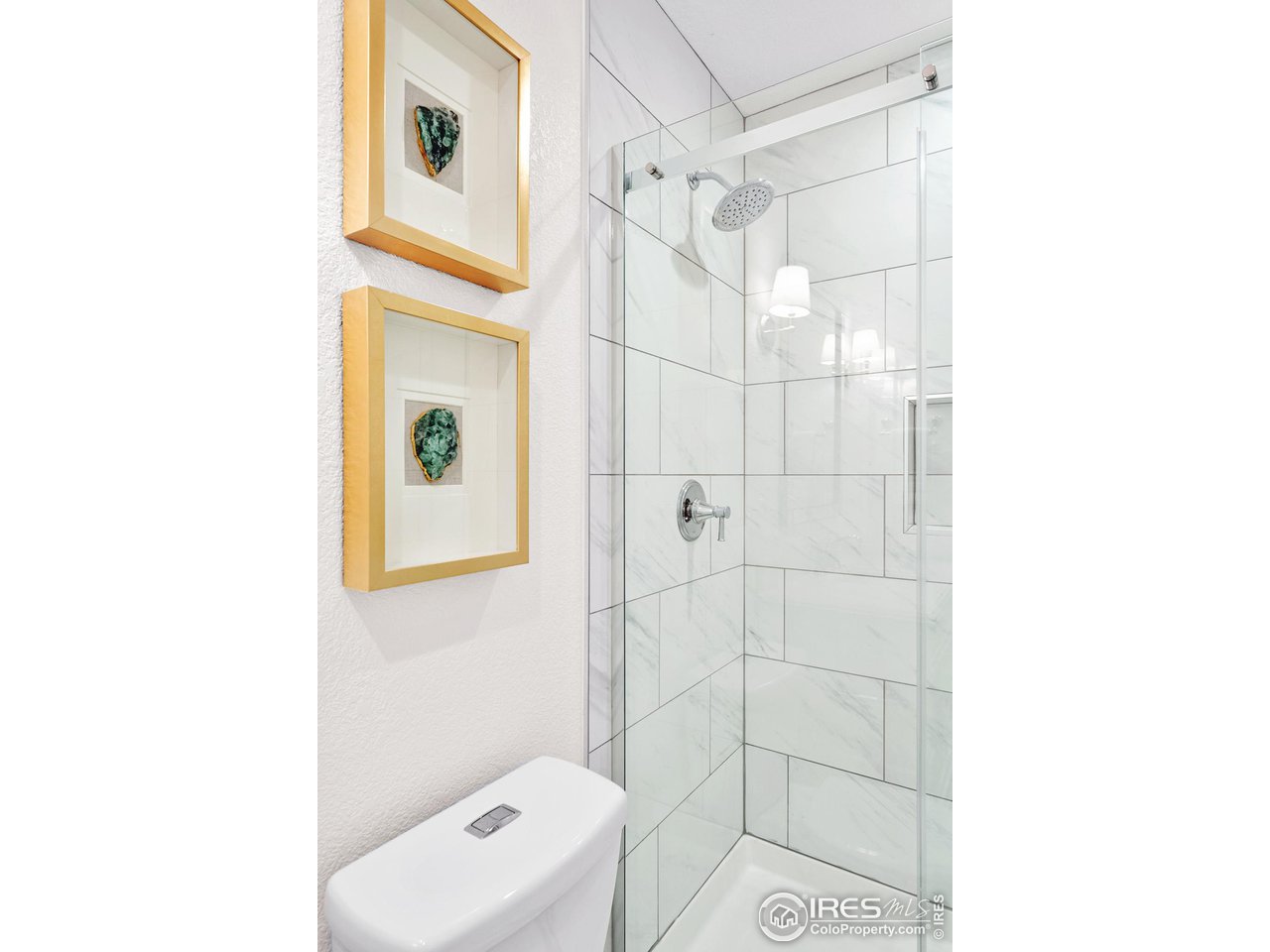 548 Straight Creek Way