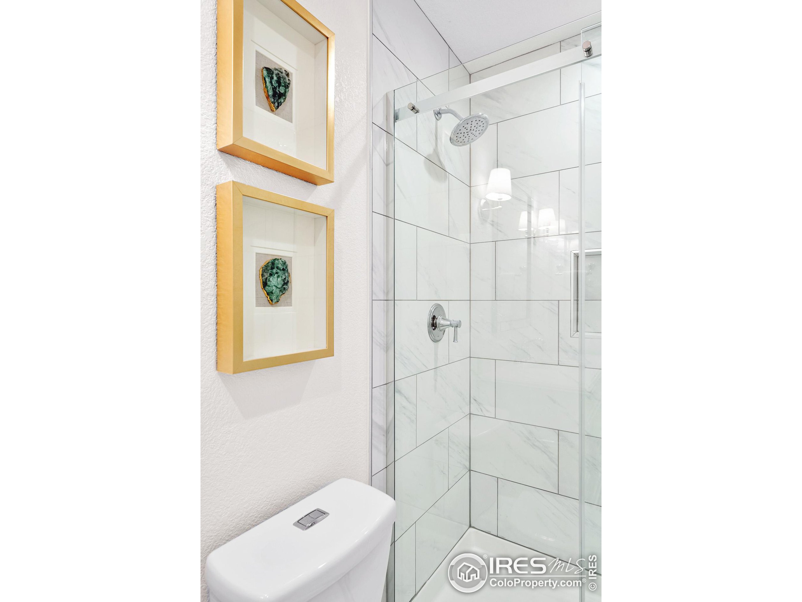 548 Straight Creek Way