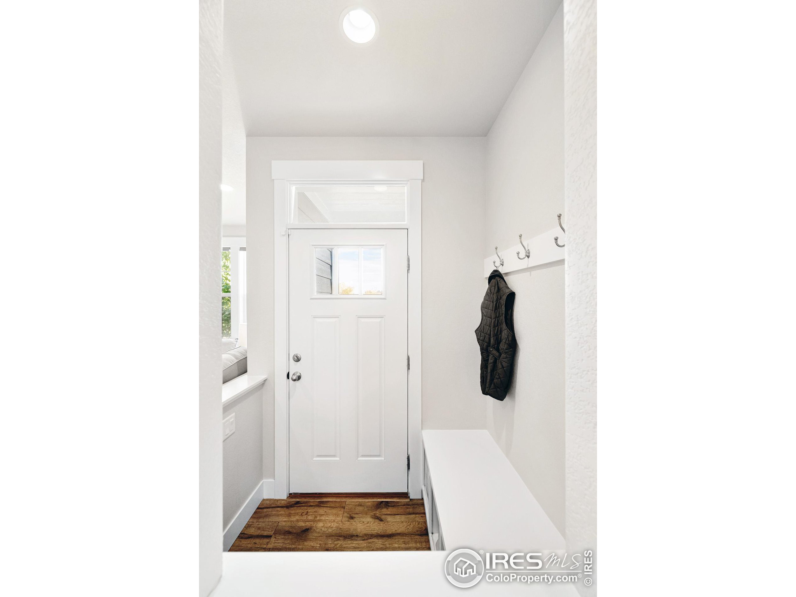 548 Straight Creek Way