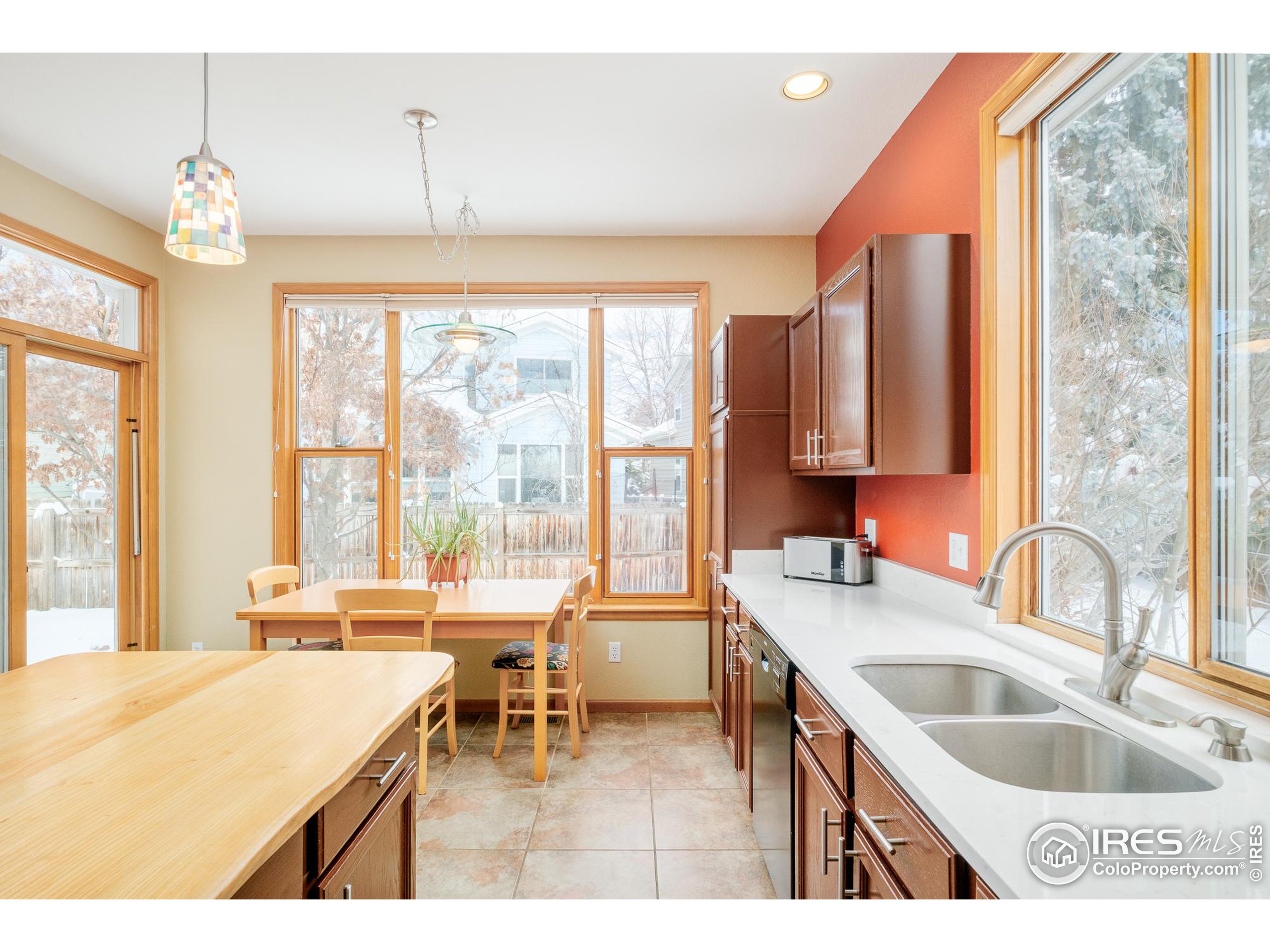 4588 Pussy Willow Ct