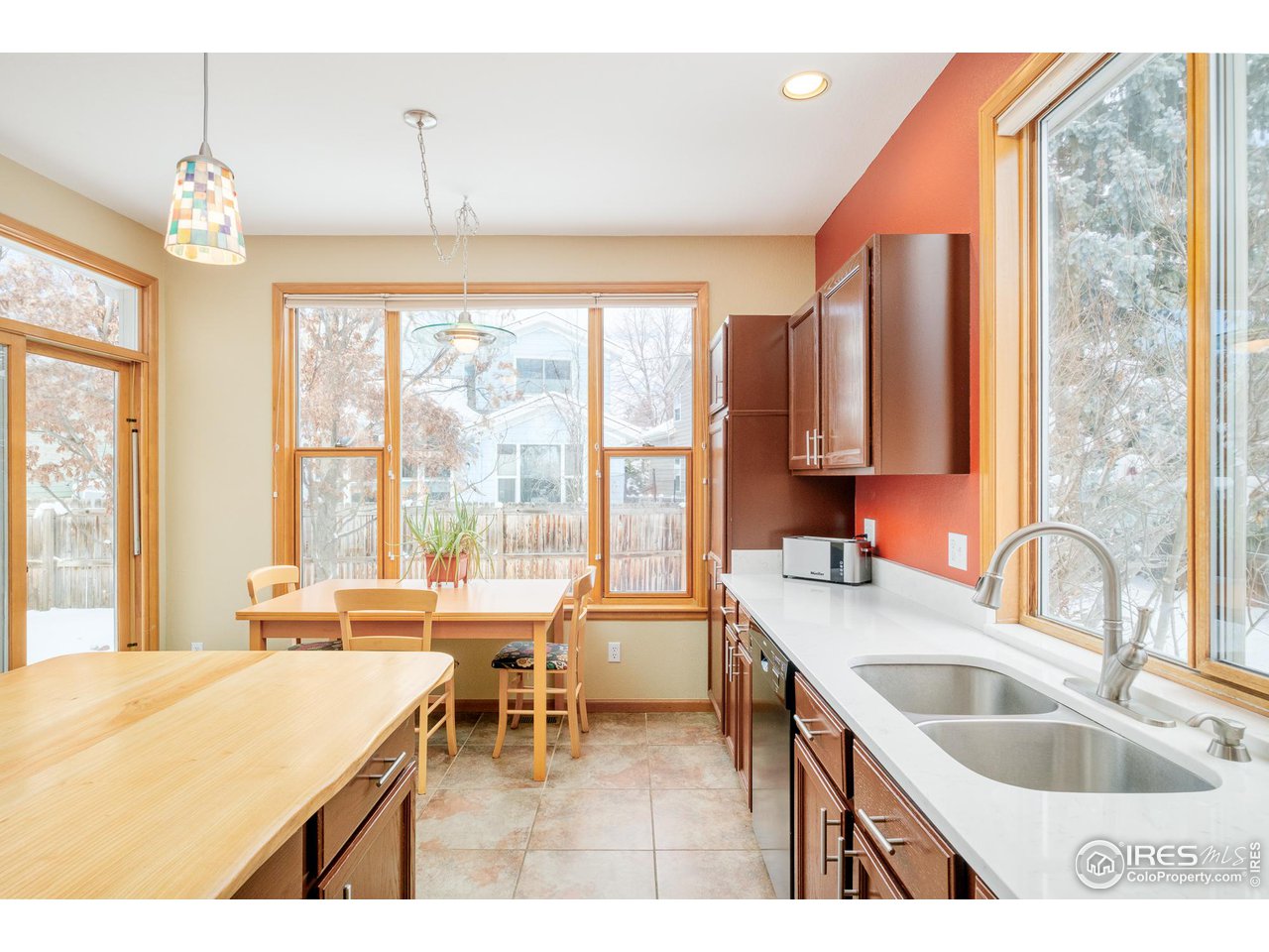 4588 Pussy Willow Ct