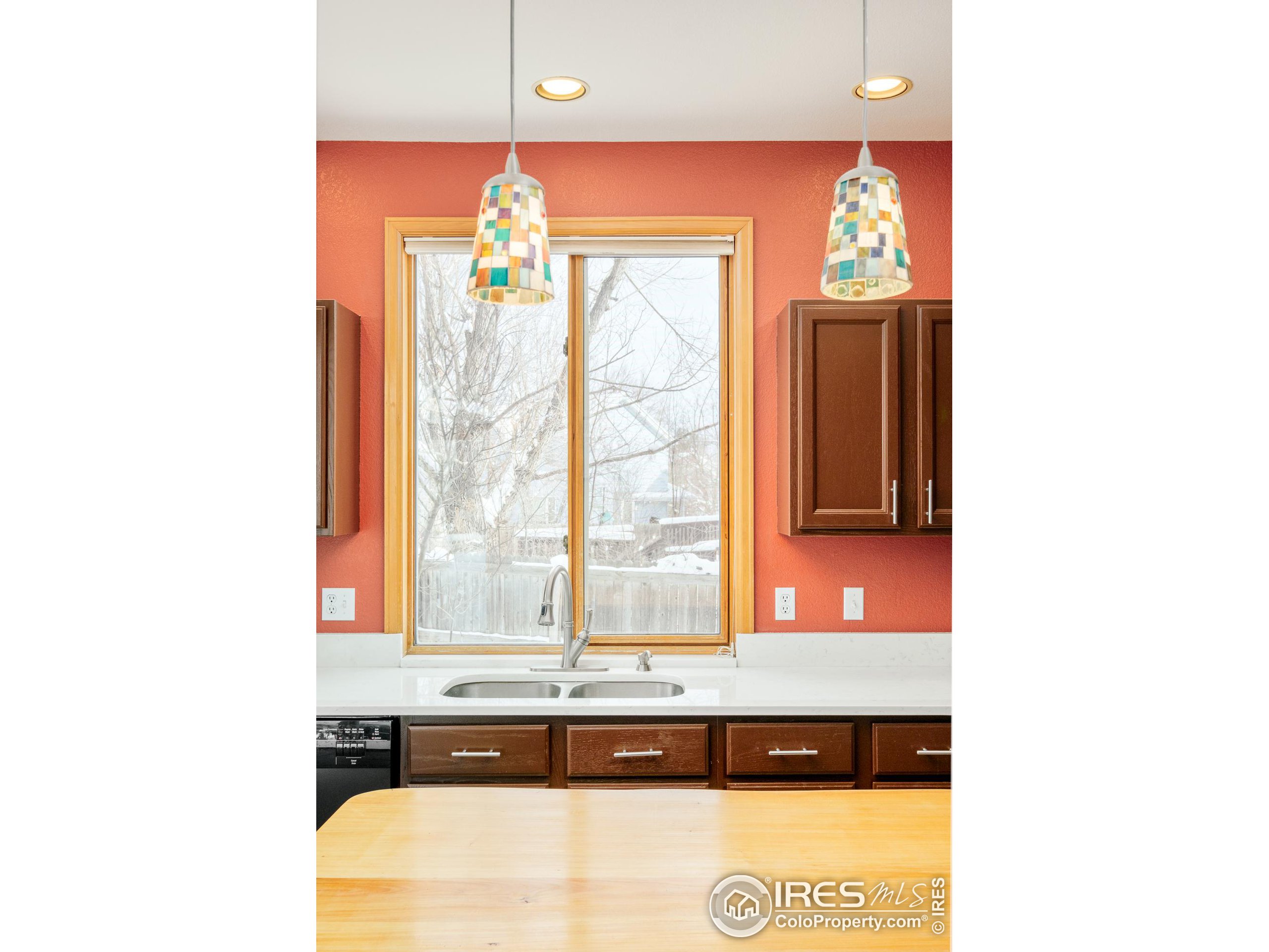 4588 Pussy Willow Ct