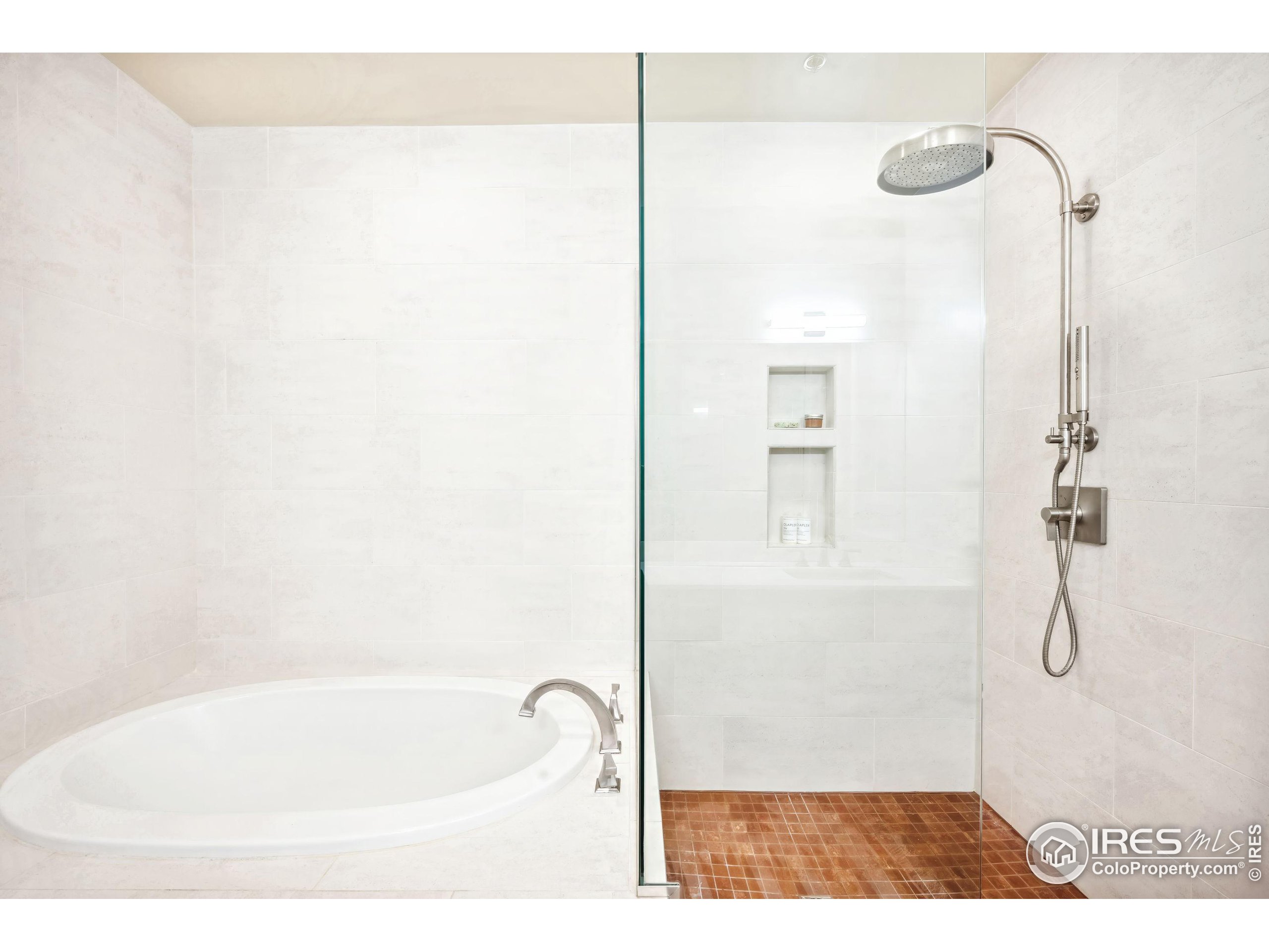 3301 Arapahoe Ave 117