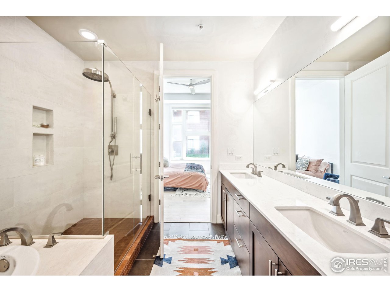 3301 Arapahoe Ave 117