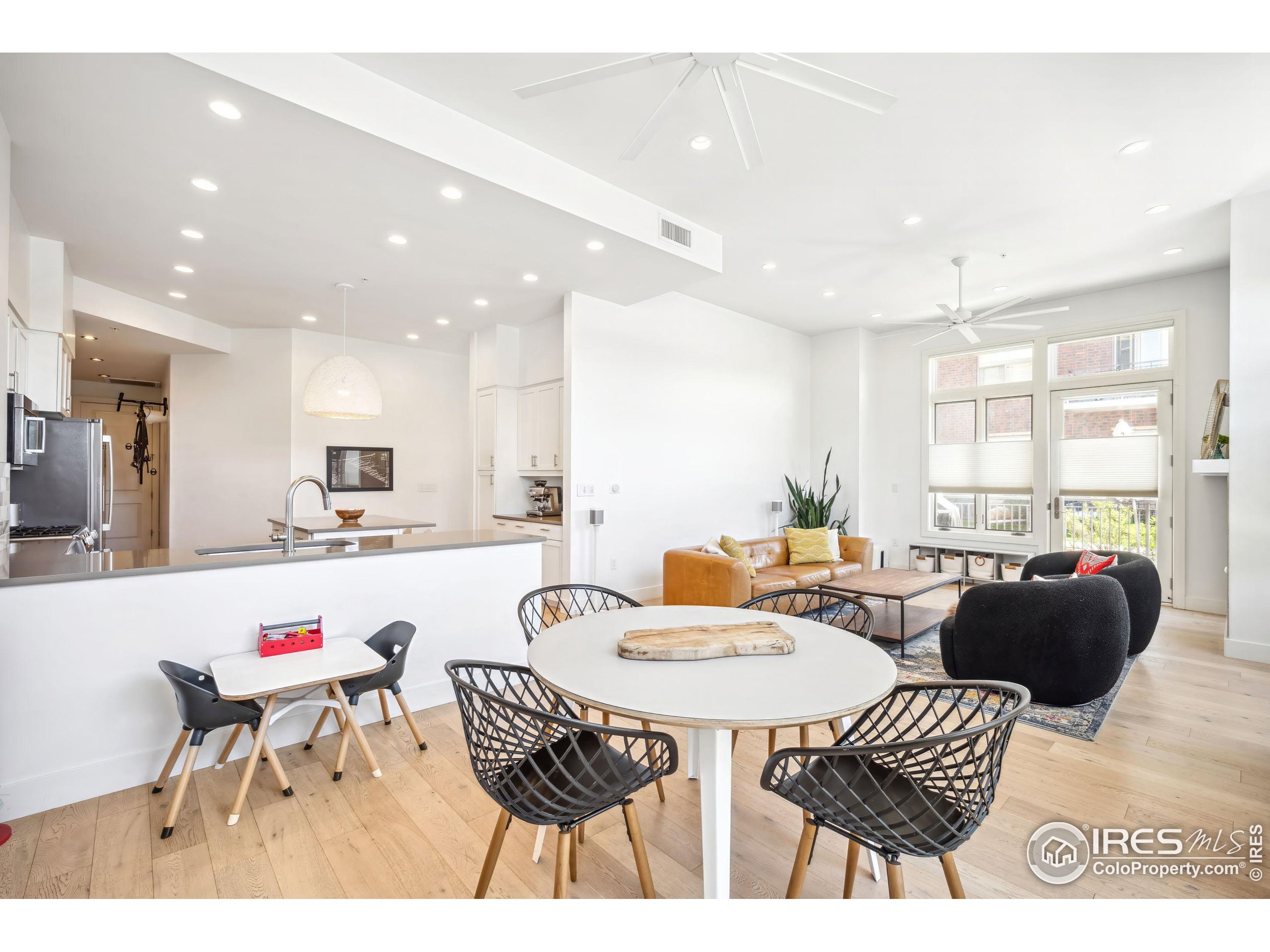 3301 Arapahoe Ave 117