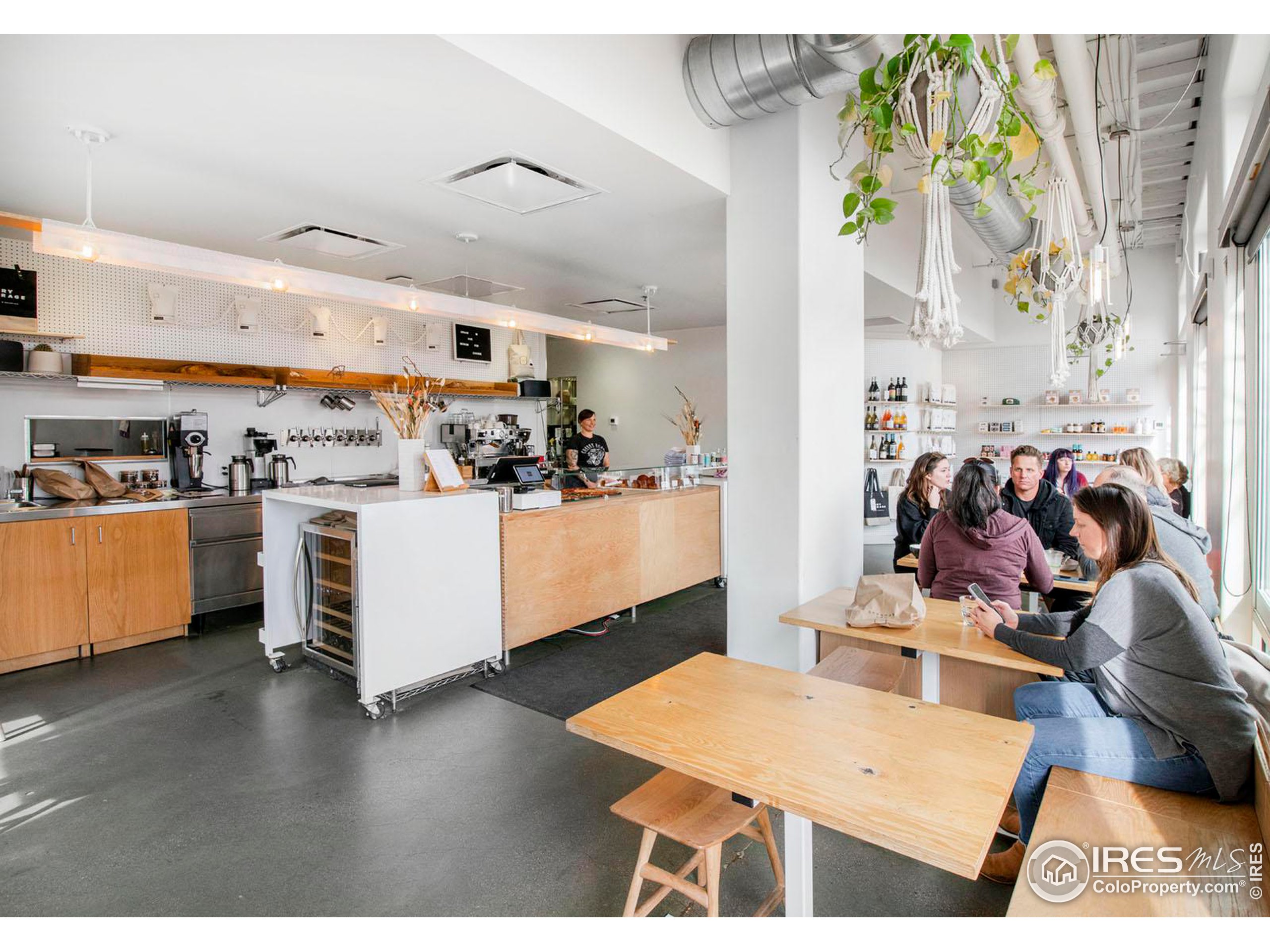 3301 Arapahoe Ave 117